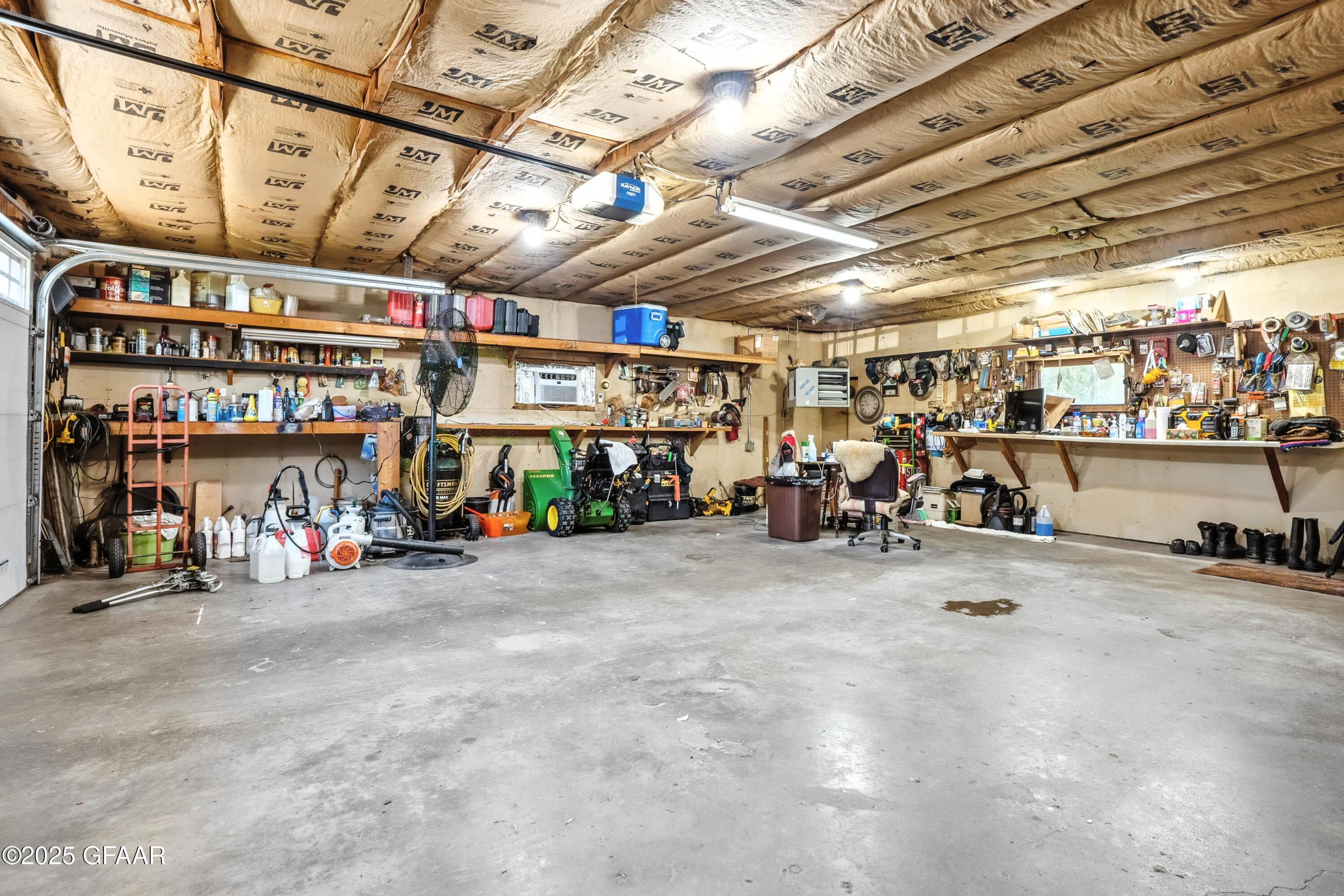 213 ROCK ISLAND Drive