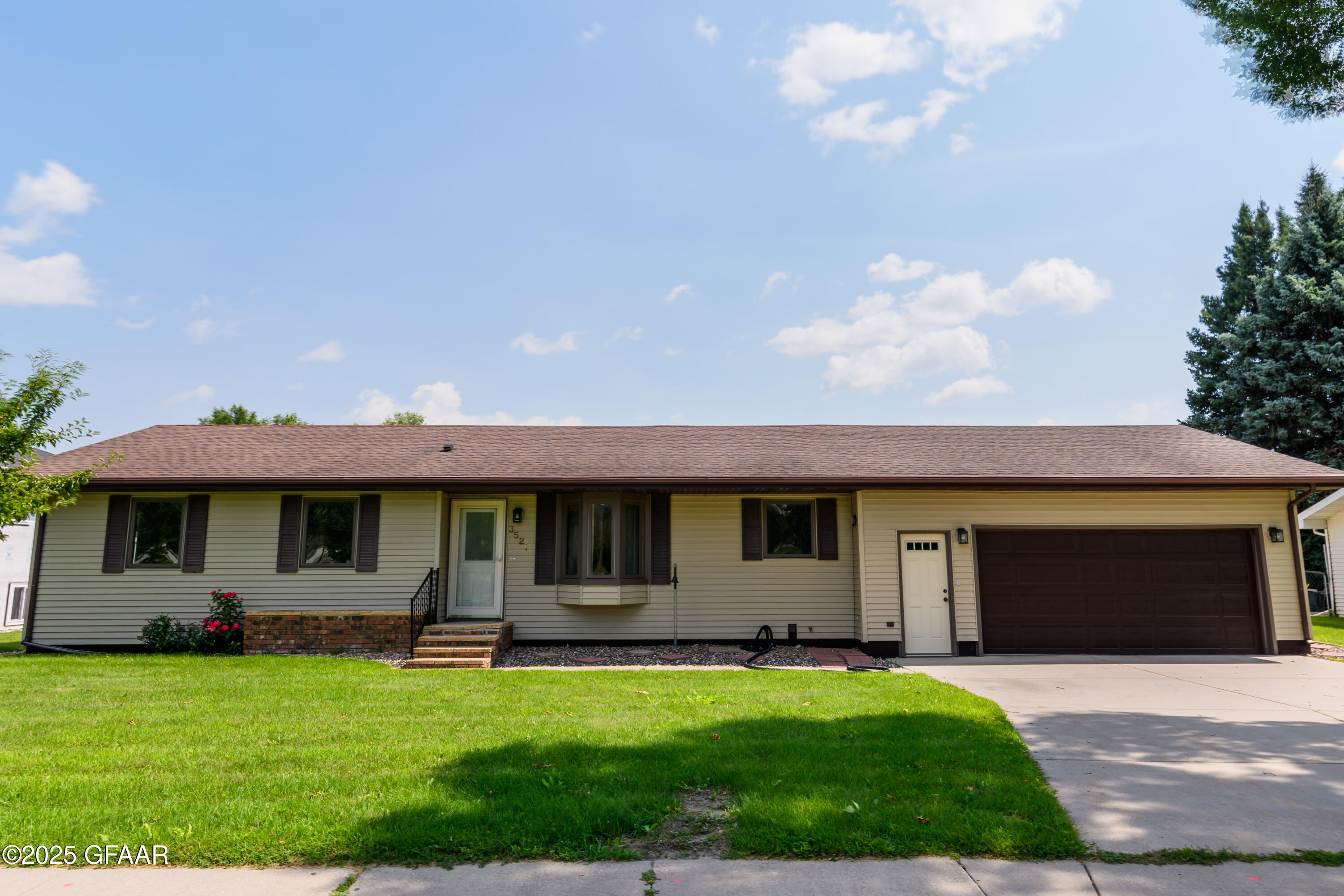 3521 CHERRY Street