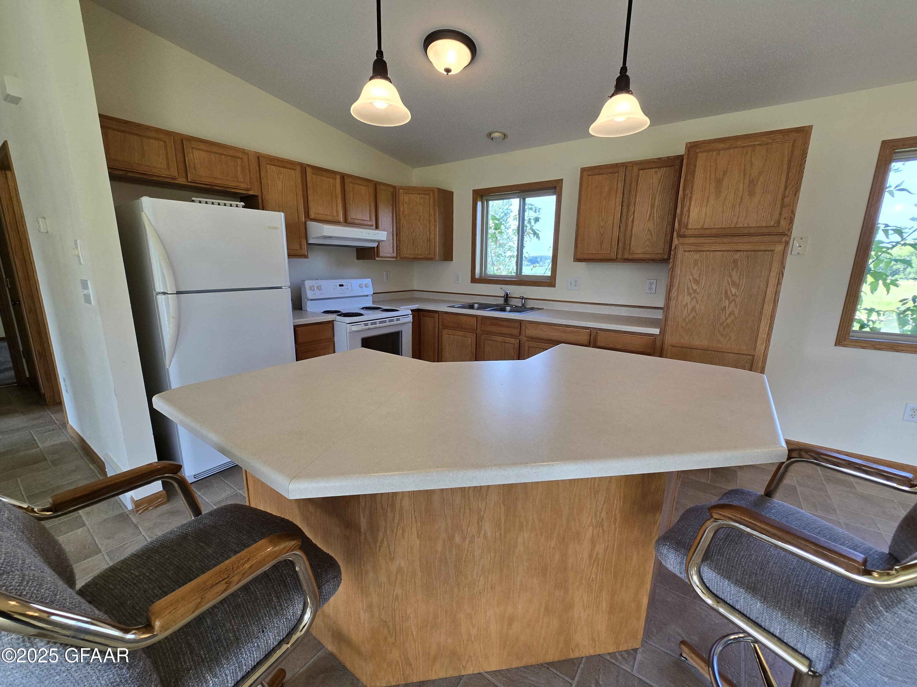 9446 COUNTY RD 12