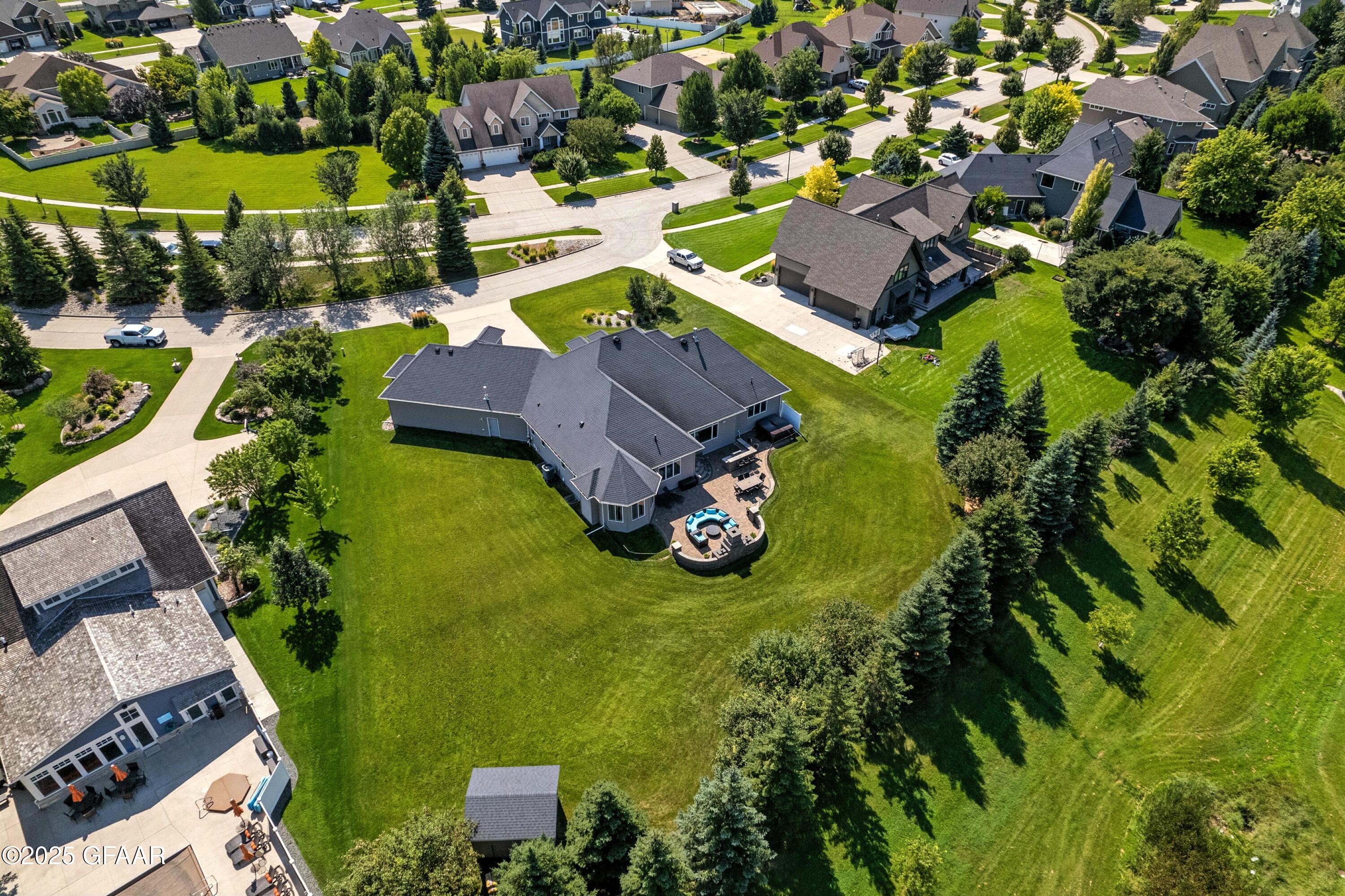 623 VINEYARD Drive