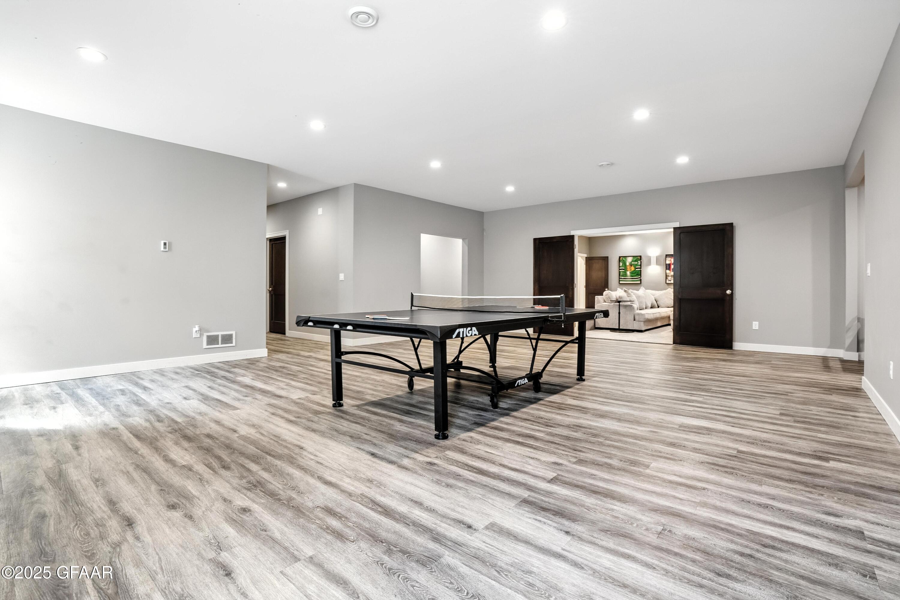 623 VINEYARD Drive