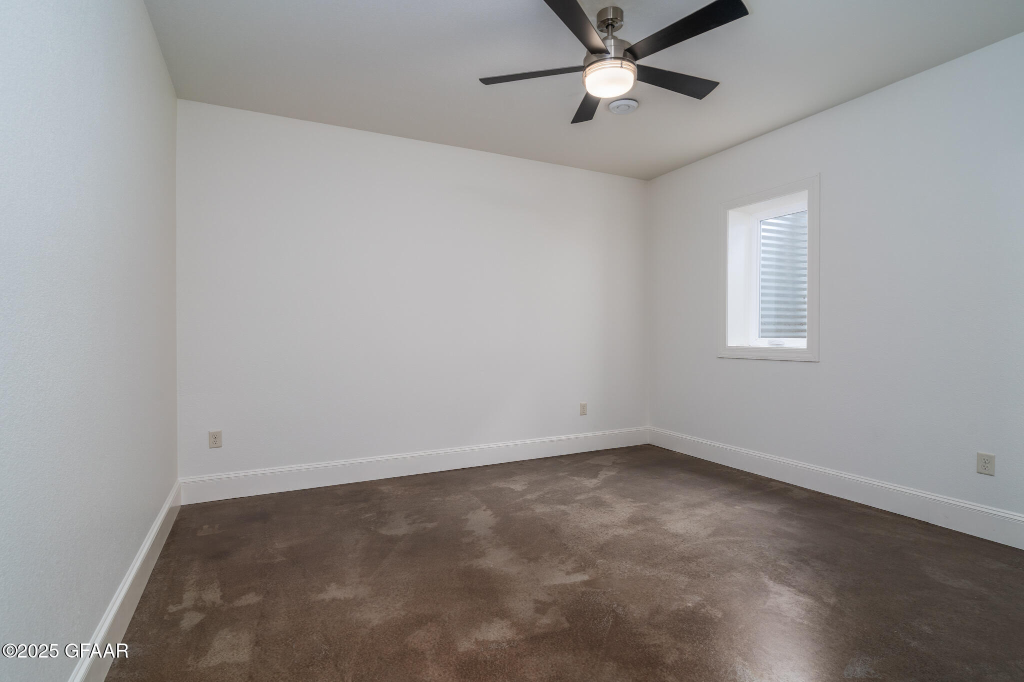 1759 LYDIA Circle