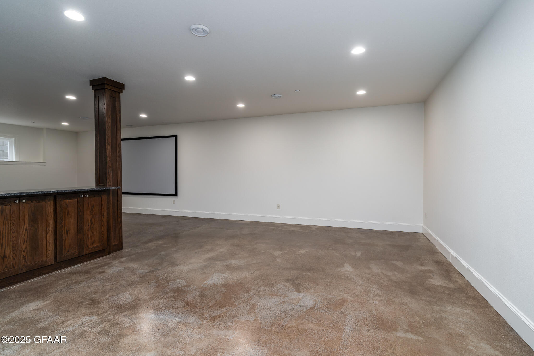 1759 LYDIA Circle