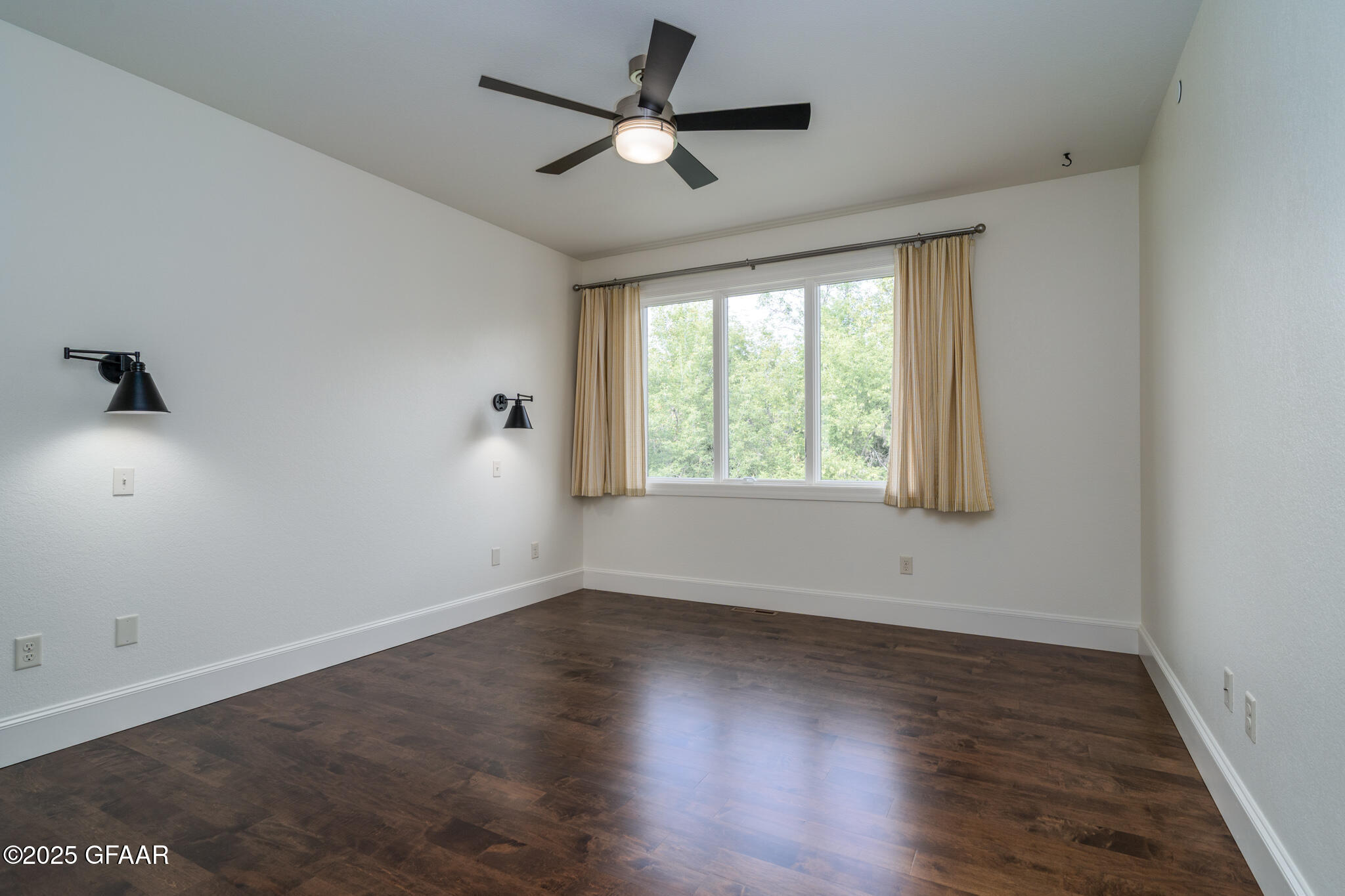1759 LYDIA Circle