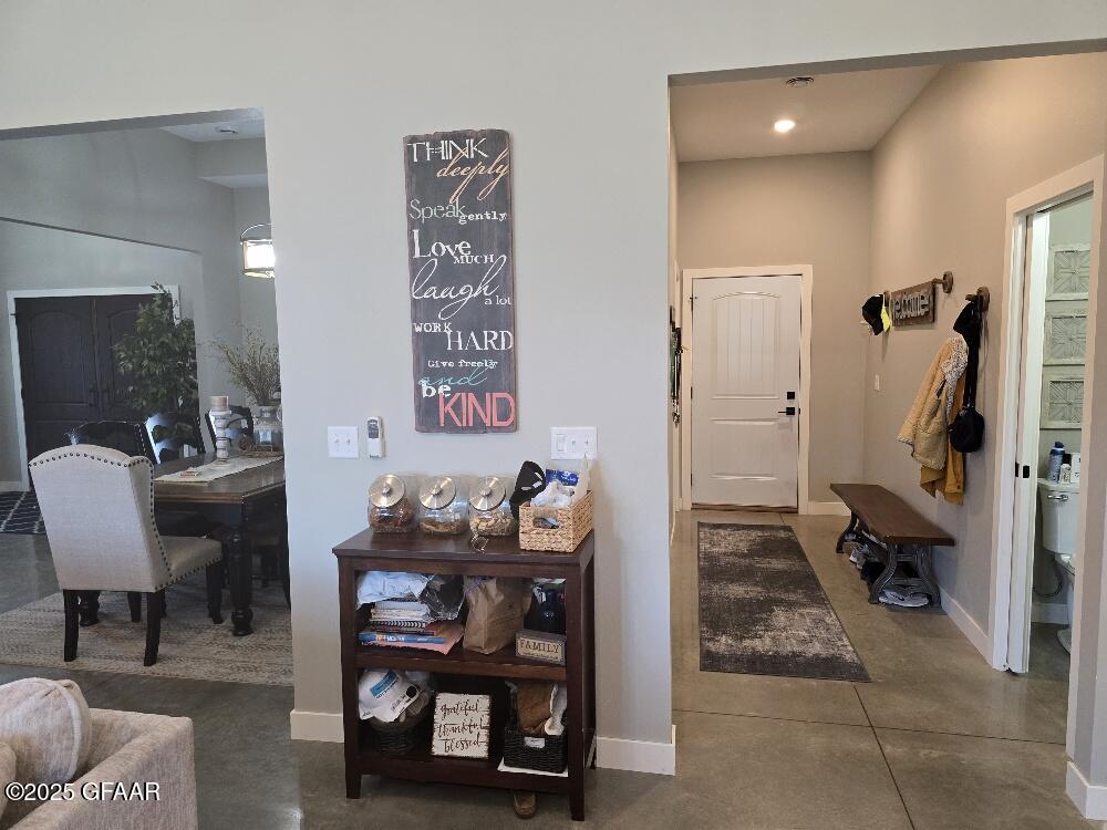 1542 ROSEBUD Circle