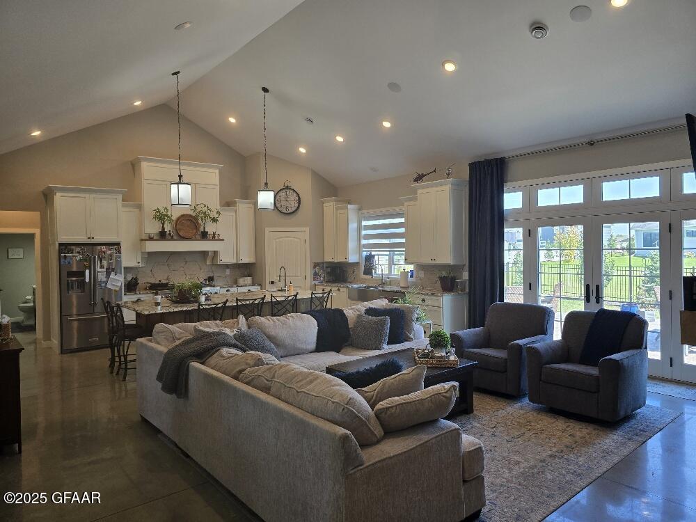 1542 ROSEBUD Circle