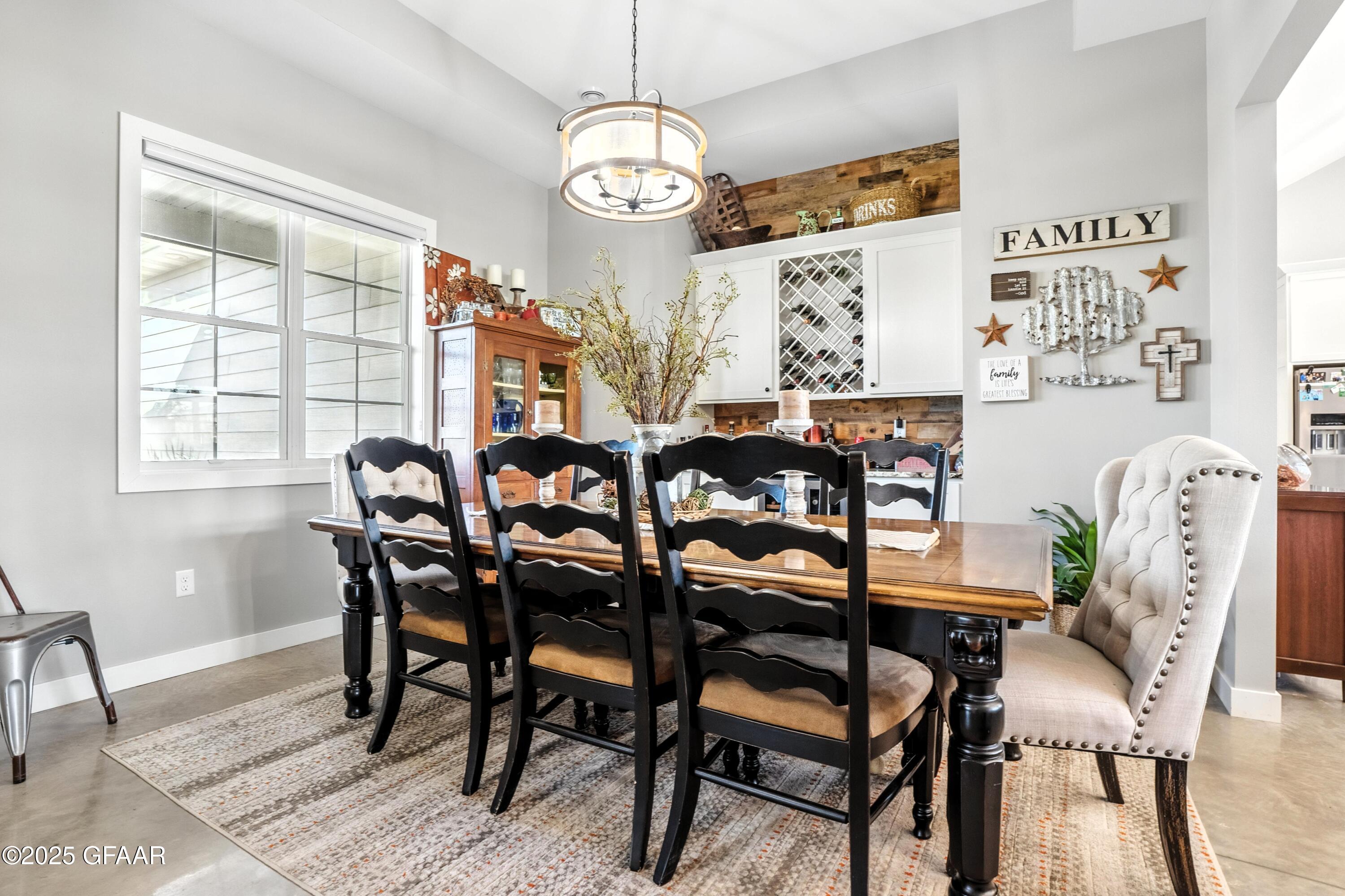 1542 ROSEBUD Circle