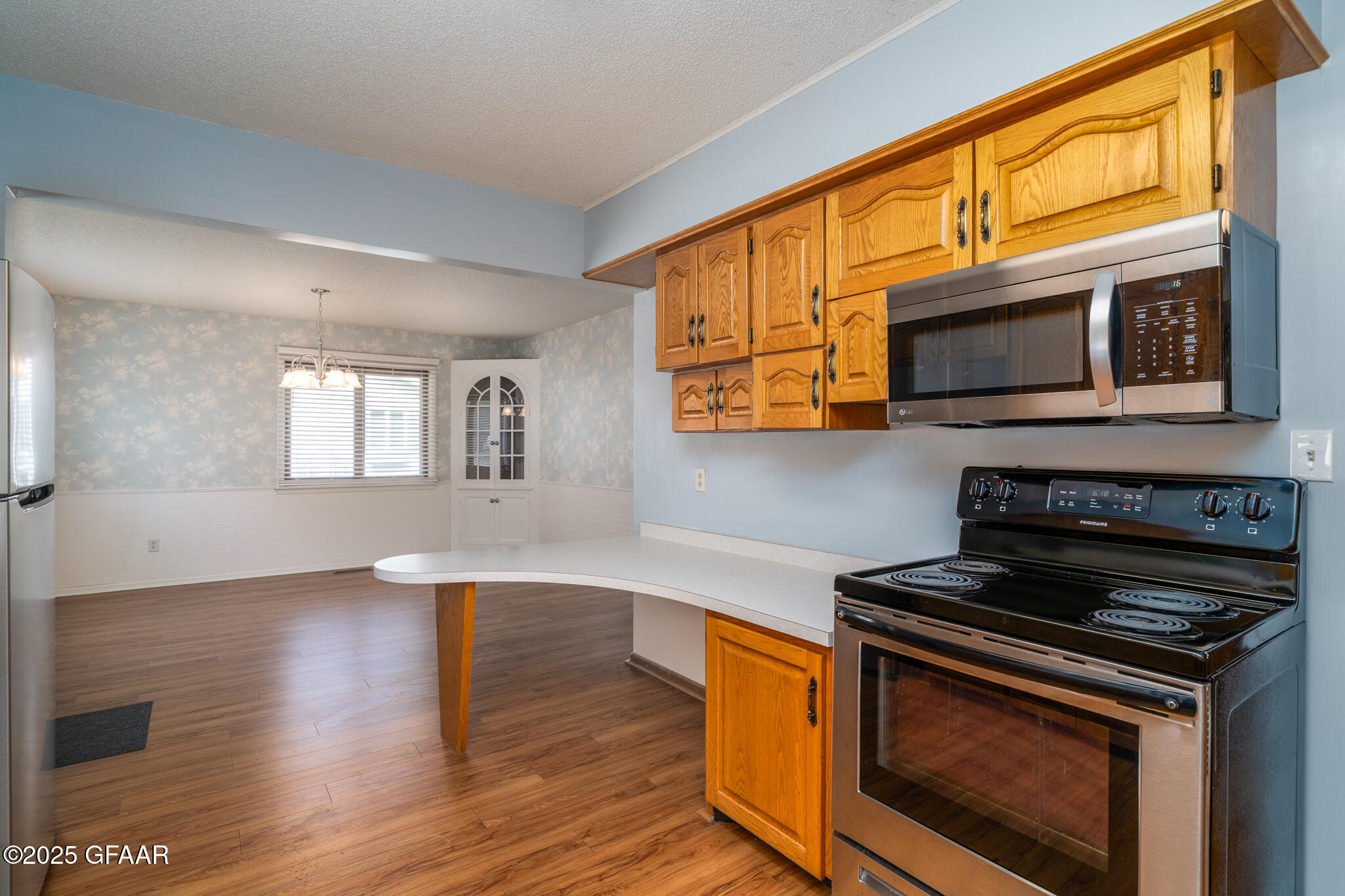 2618 CHESTNUT Street