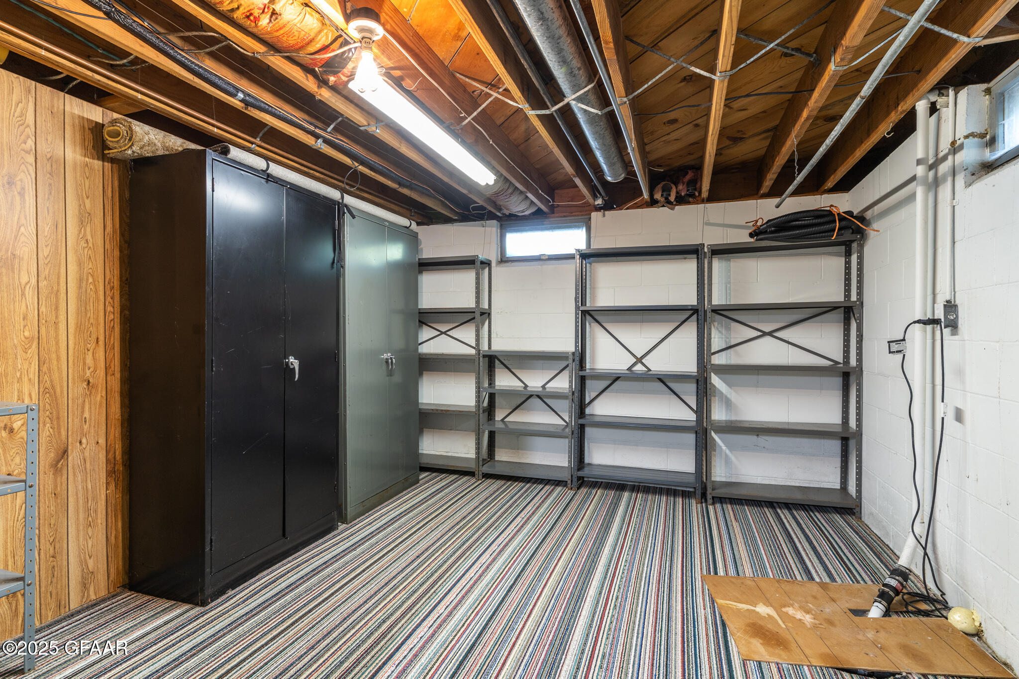 2618 CHESTNUT Street