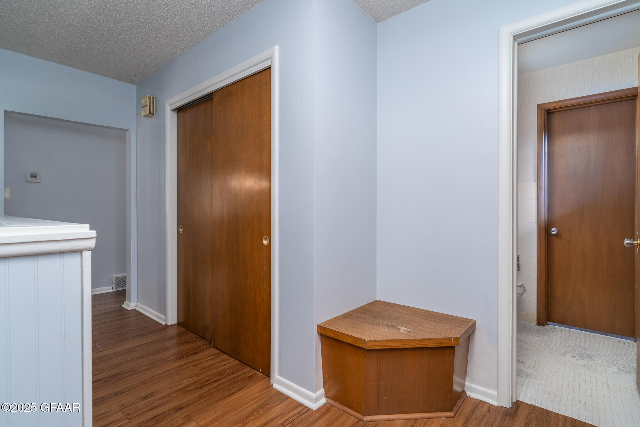 2618 CHESTNUT Street