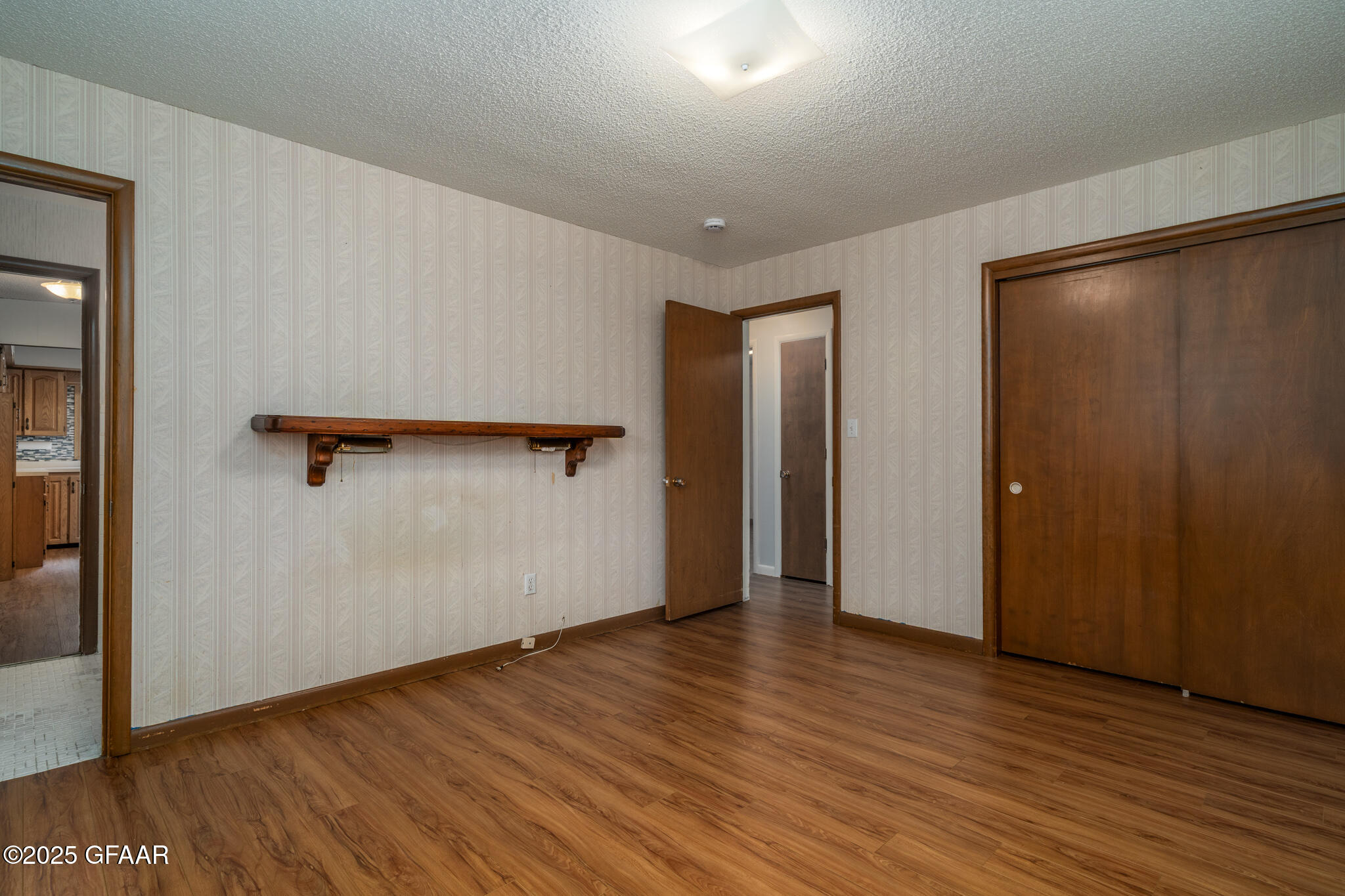 2618 CHESTNUT Street