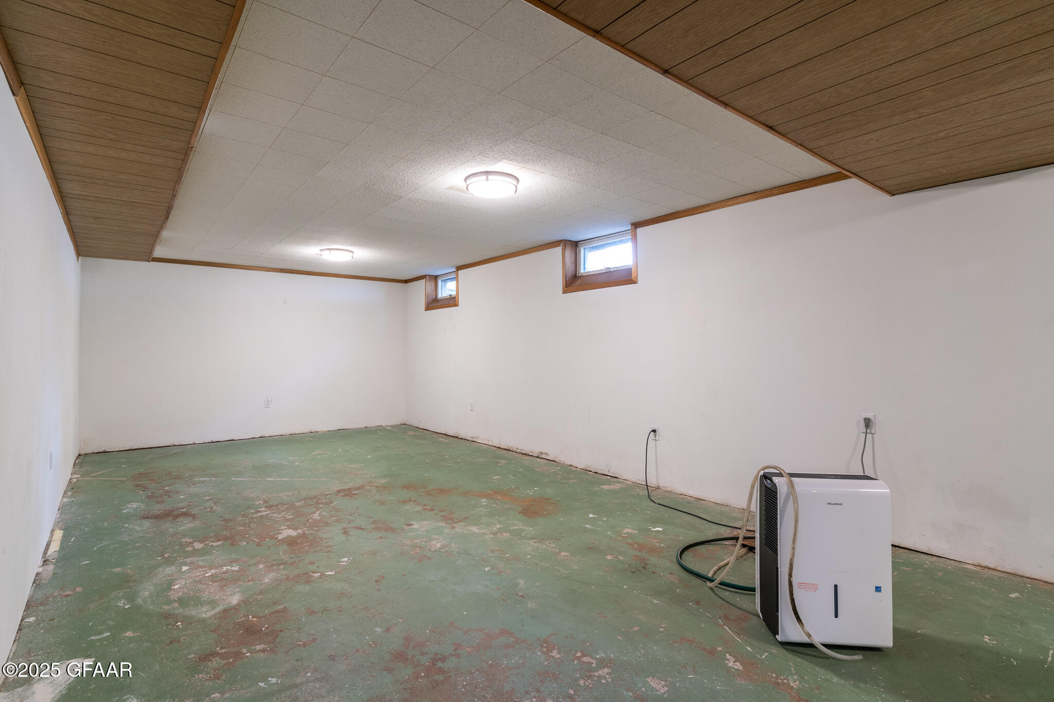 2618 CHESTNUT Street