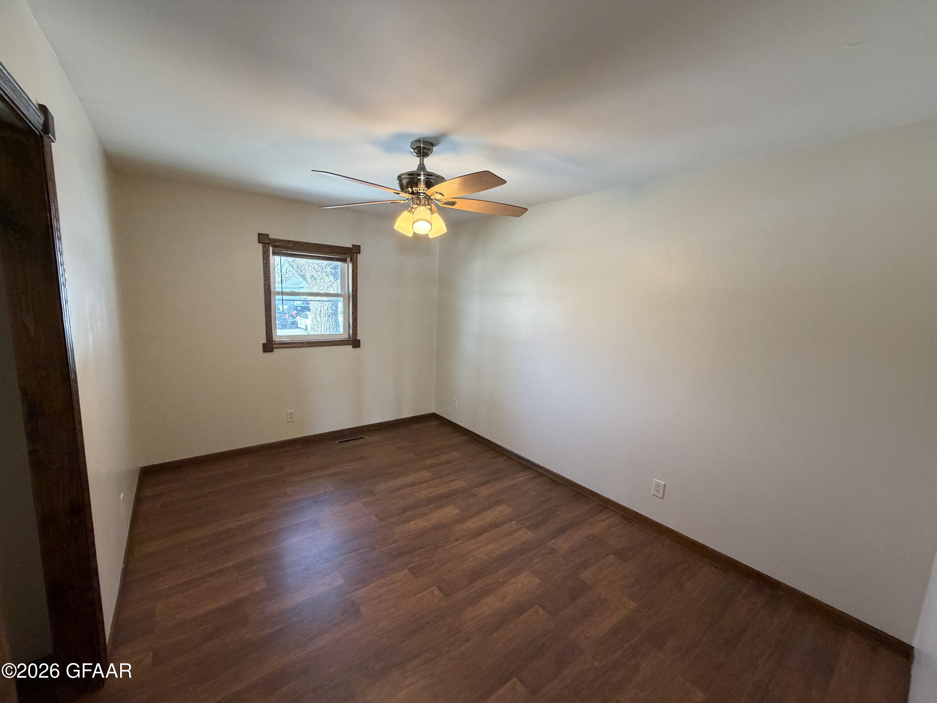504 FRANKLIN Avenue E