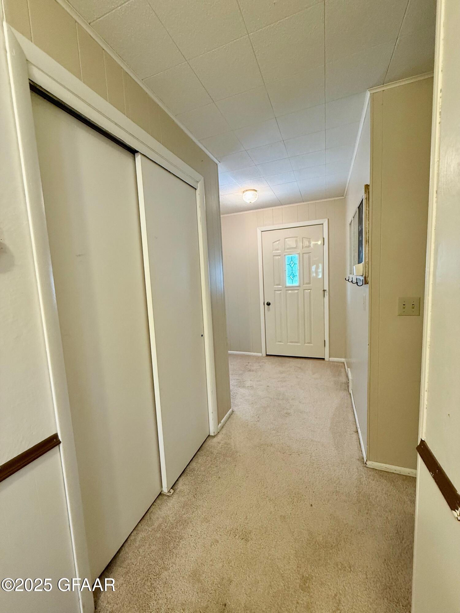 1010 ARNOLD Avenue N