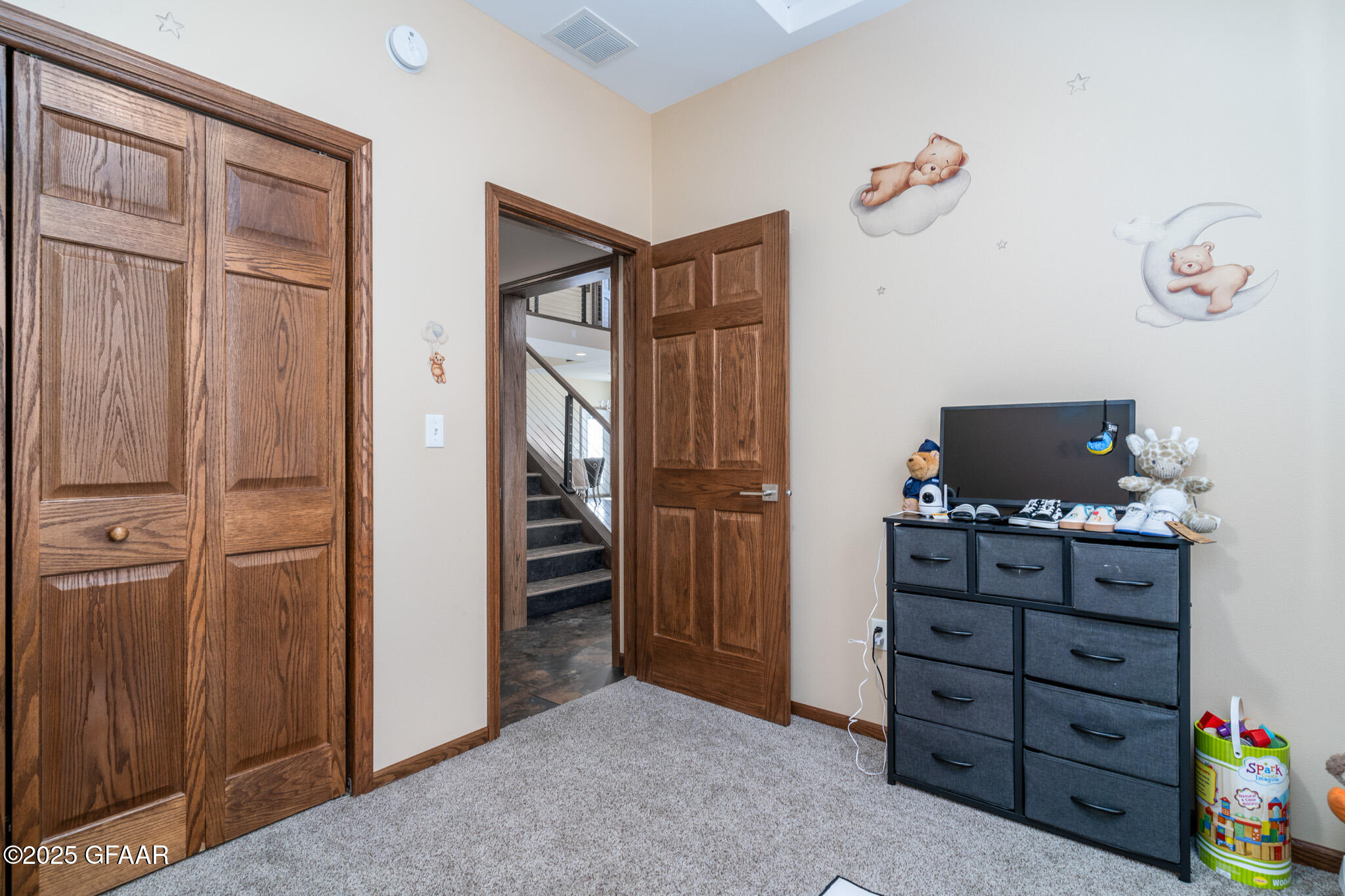 5565 MADISON Circle