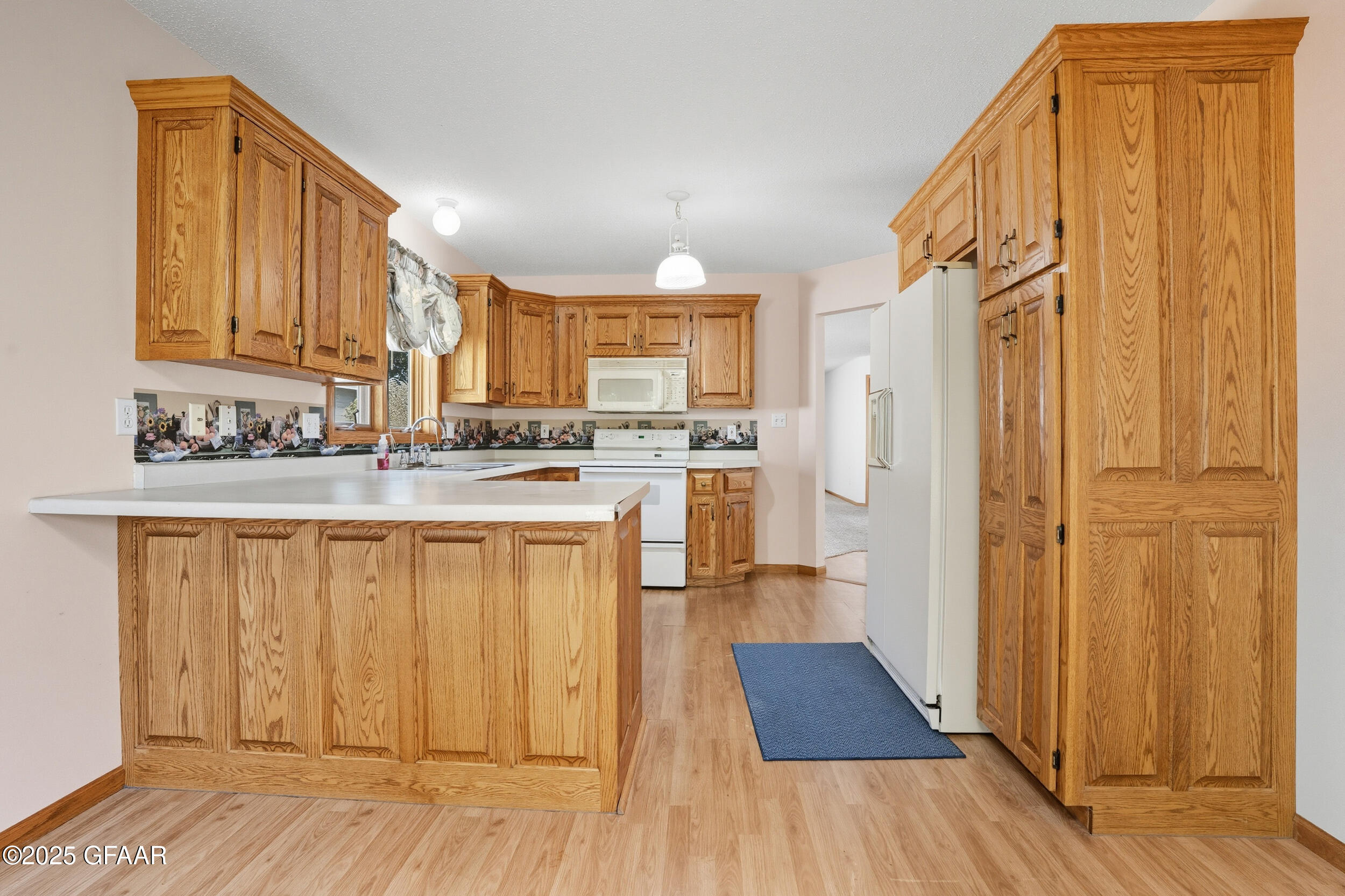 2237 36TH Street S