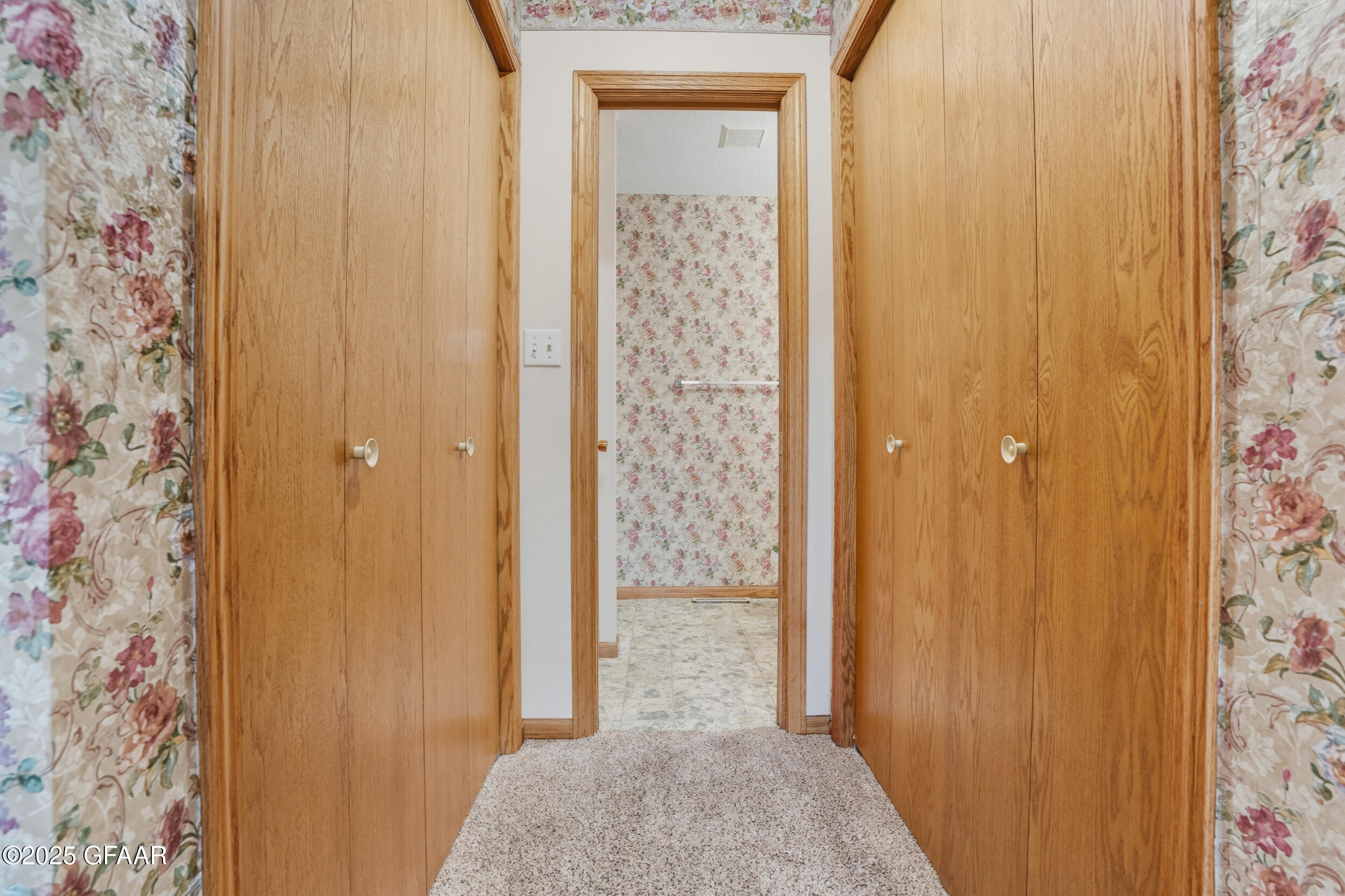 2237 36TH Street S