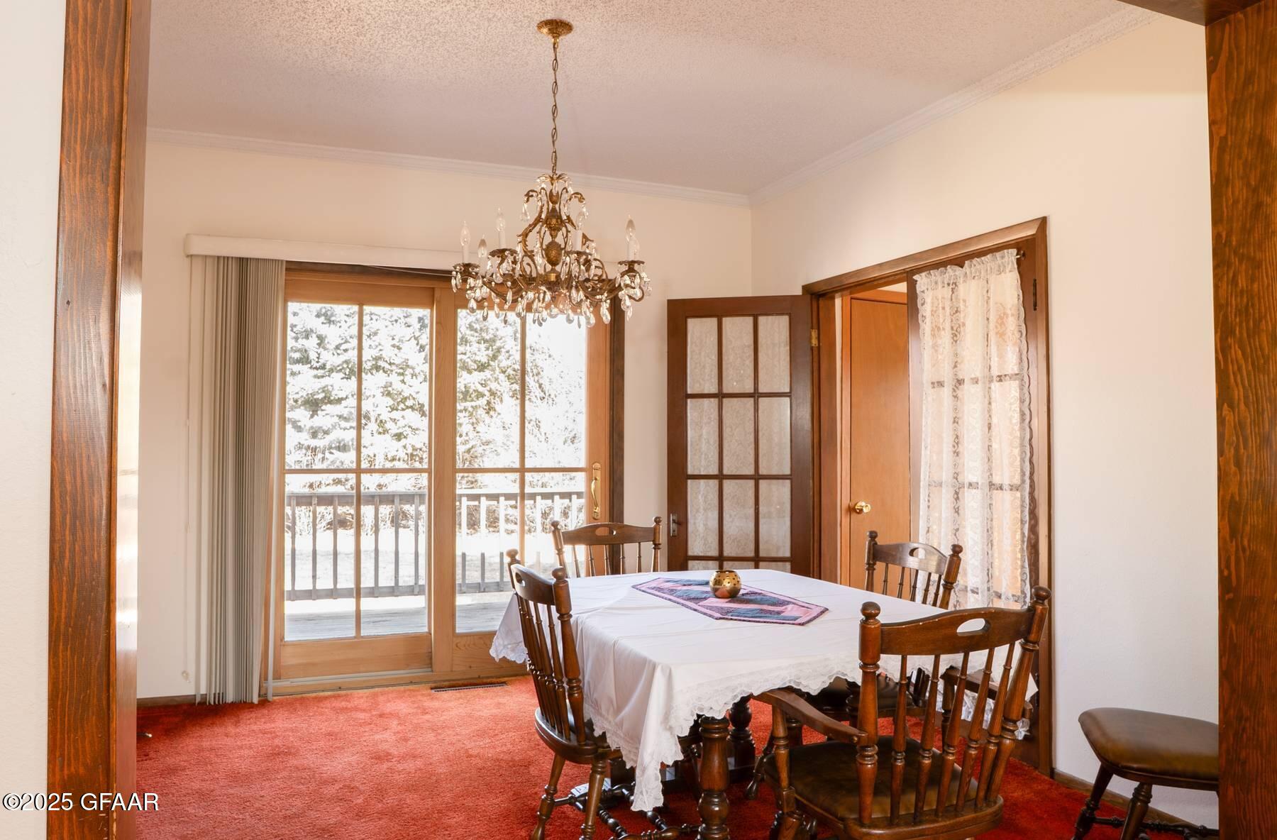 203 FLETCHER Avenue E