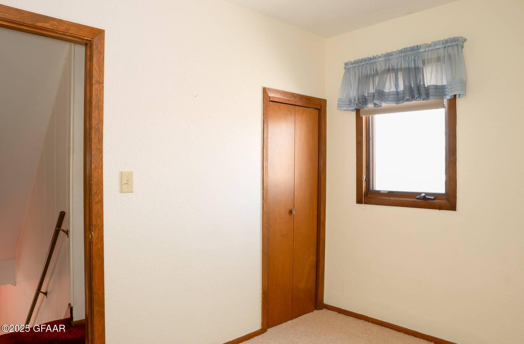 203 FLETCHER Avenue E