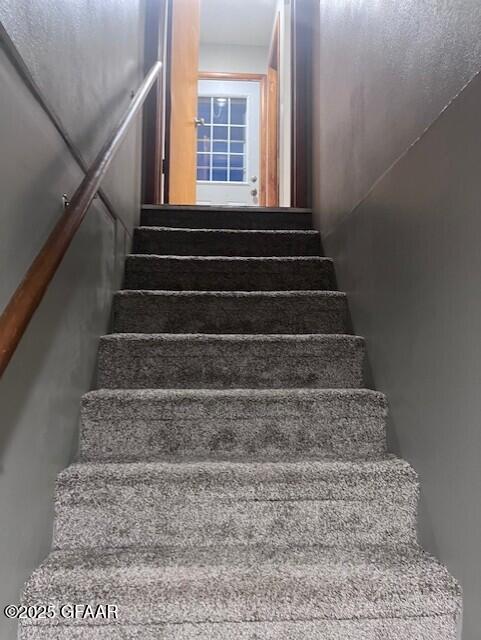 803 24TH Street N