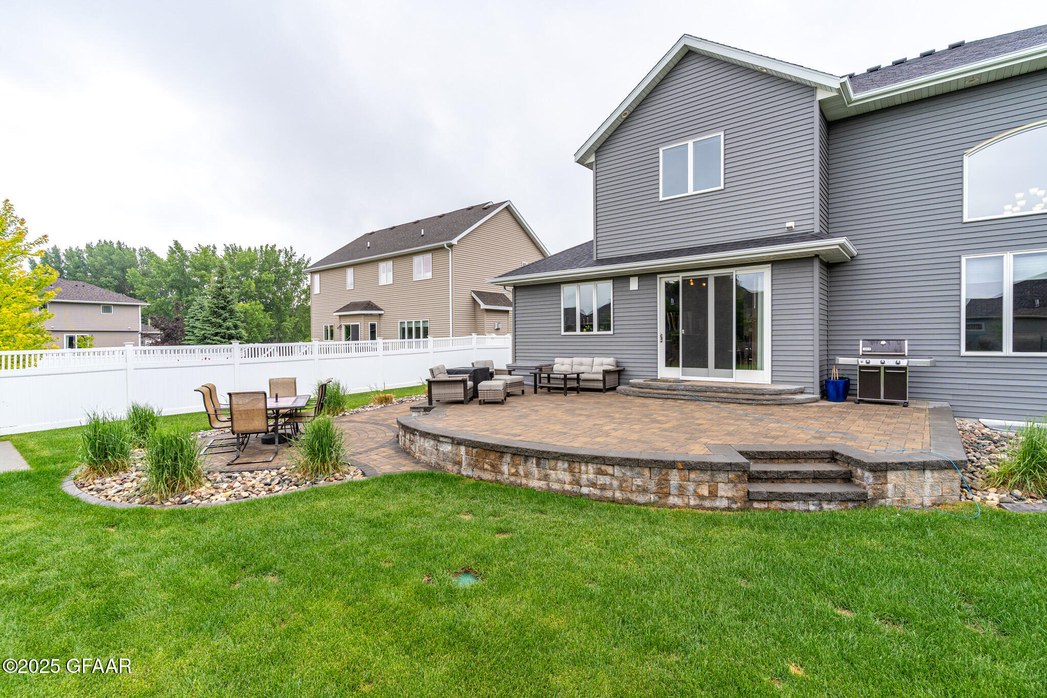 5518 CHARLIE RAY Drive