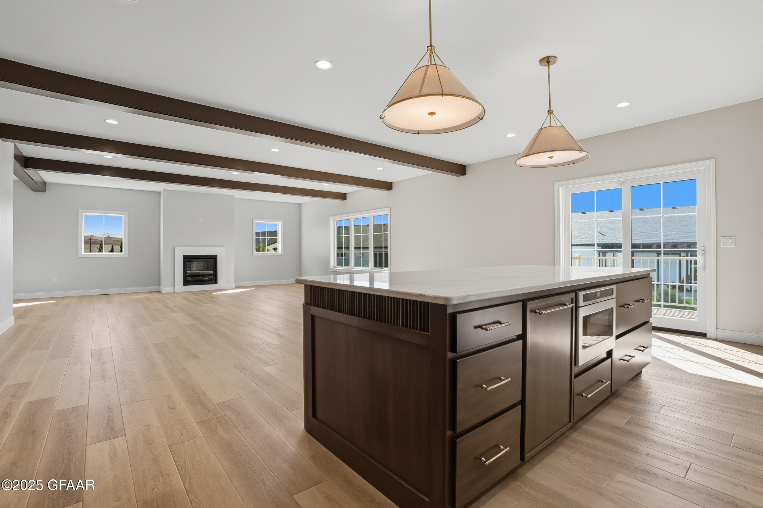 5959 SYLVIA Circle