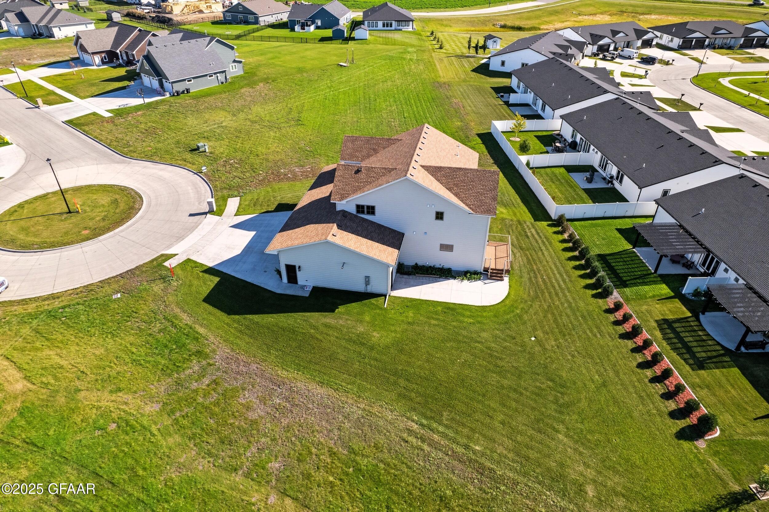 5959 SYLVIA Circle