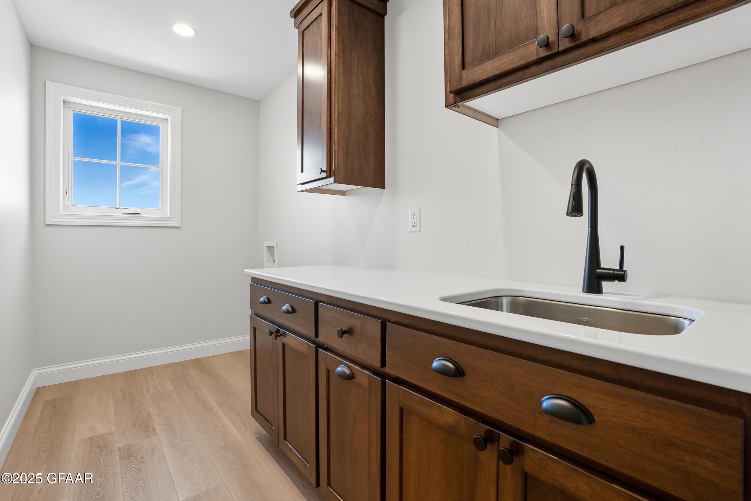 5959 SYLVIA Circle