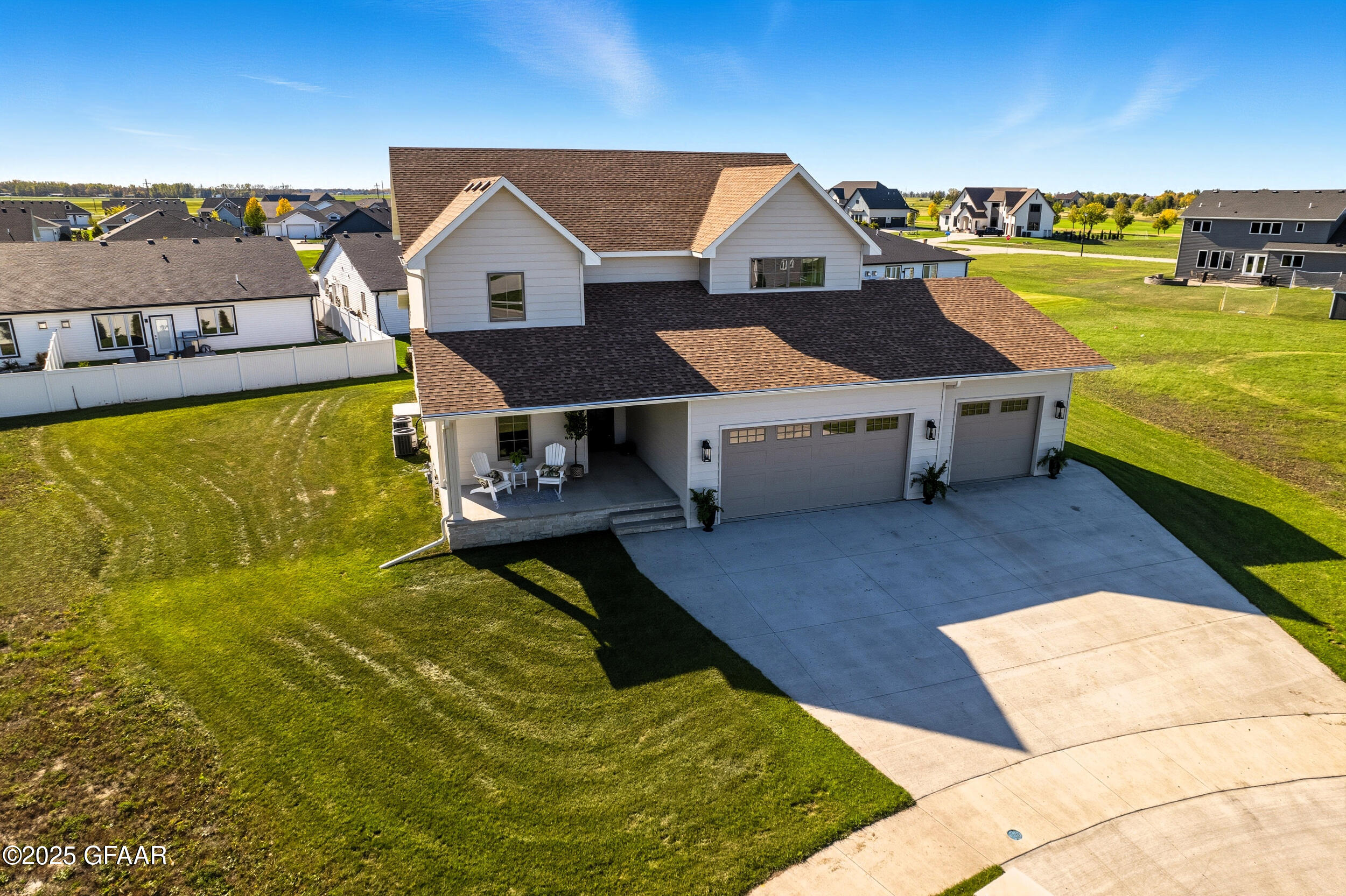 5959 SYLVIA Circle