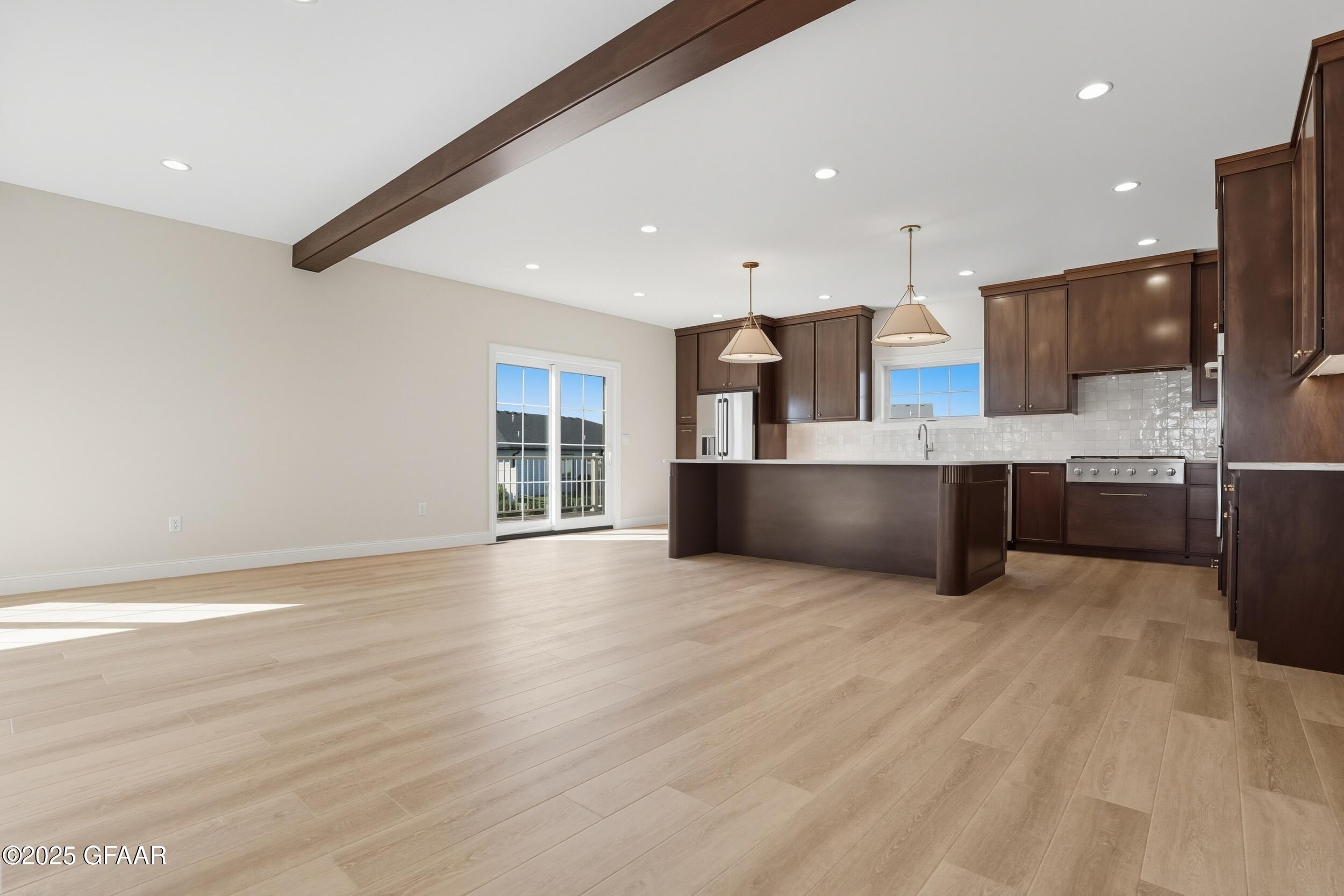 5959 SYLVIA Circle