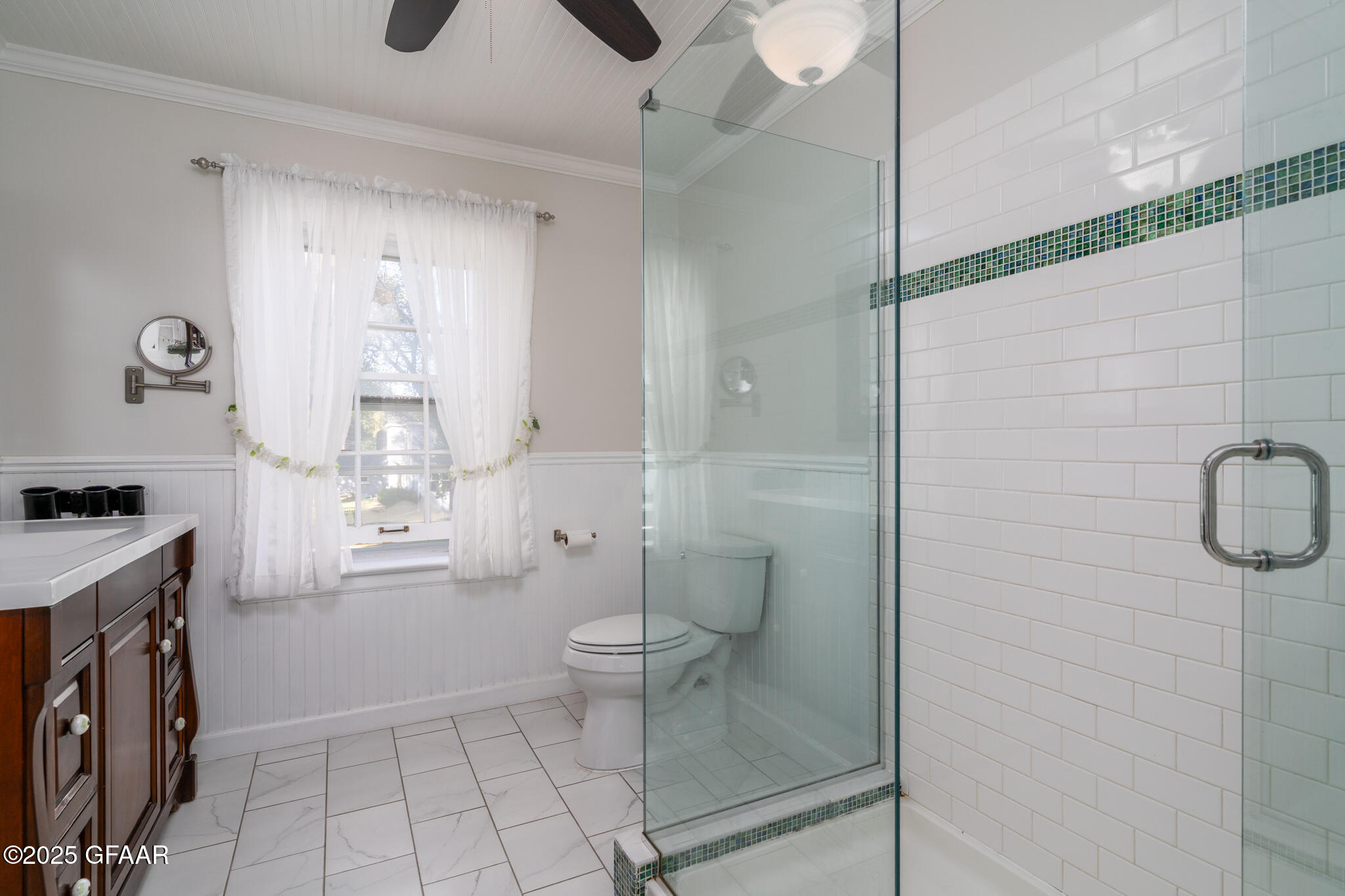1125 REEVES Drive