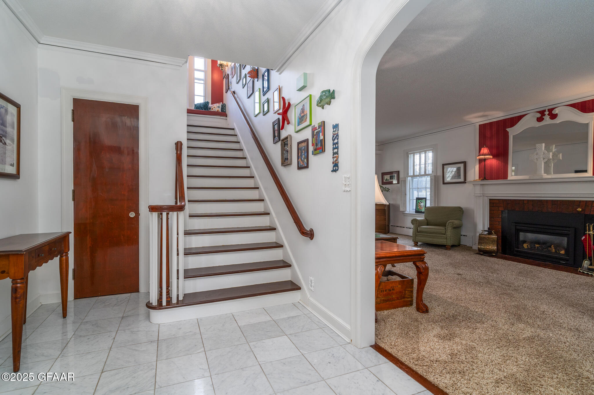 1125 REEVES Drive