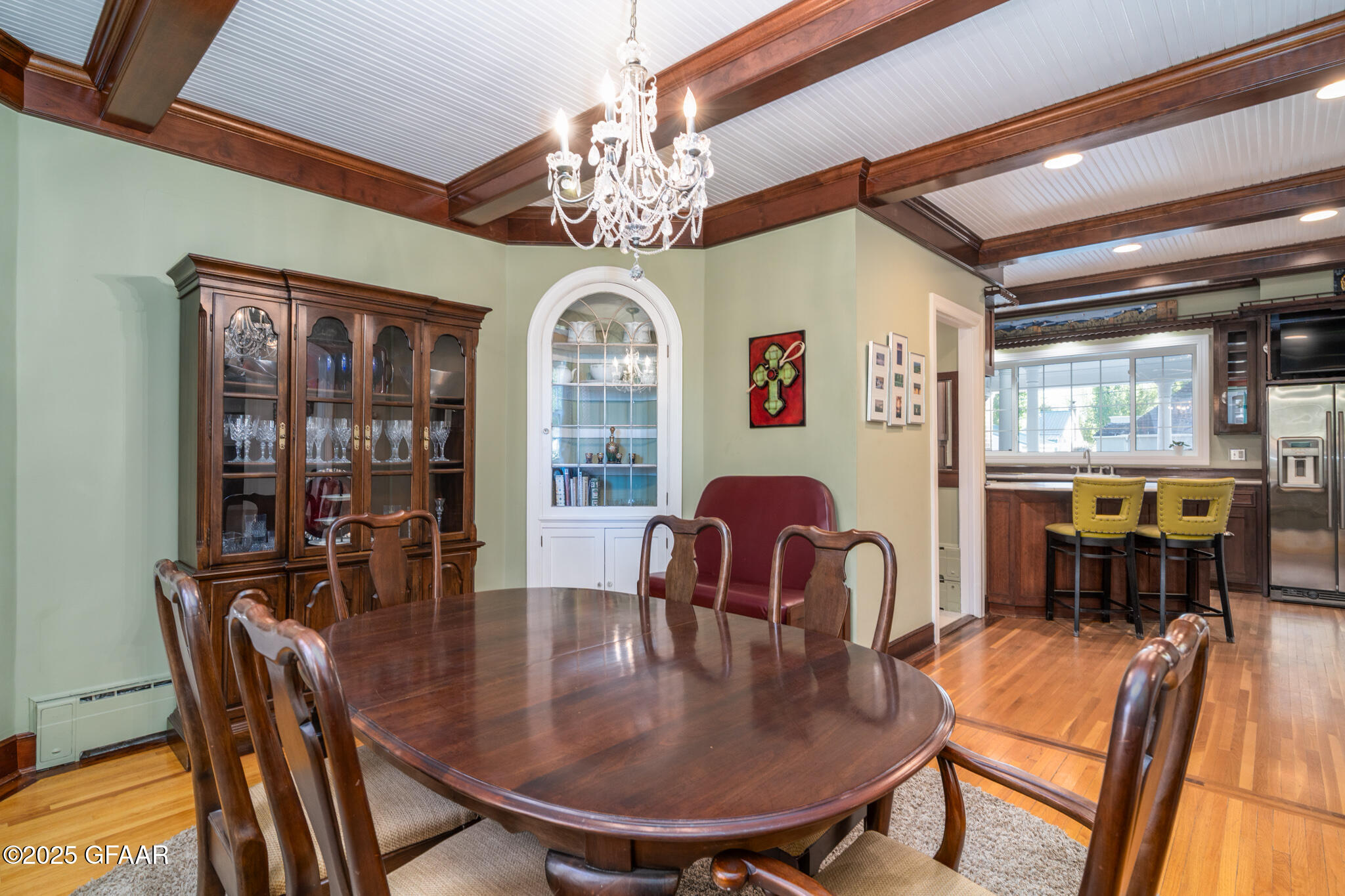 1125 REEVES Drive