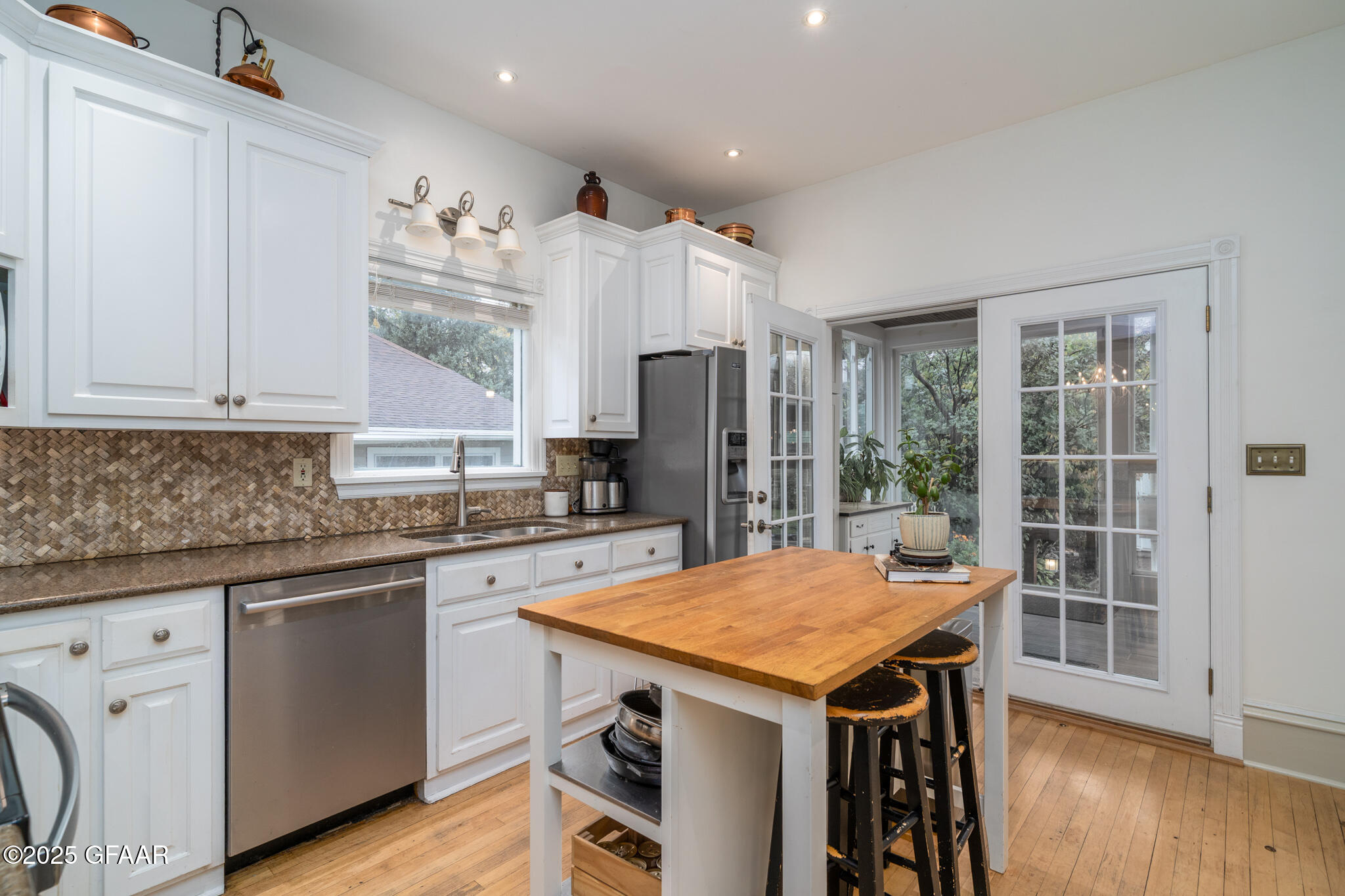 413 5TH Street S, Grand Forks