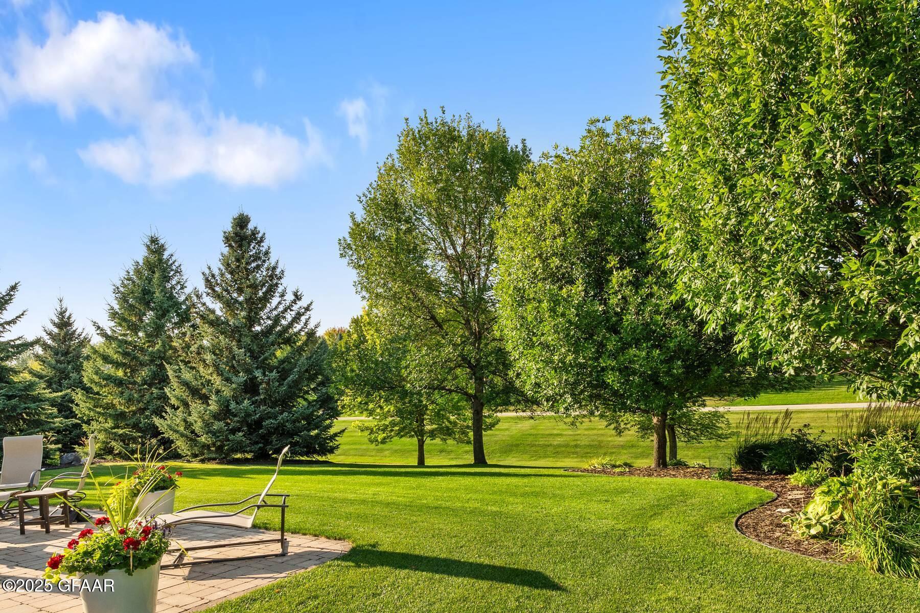 49 DESIREE Drive, Grand Forks