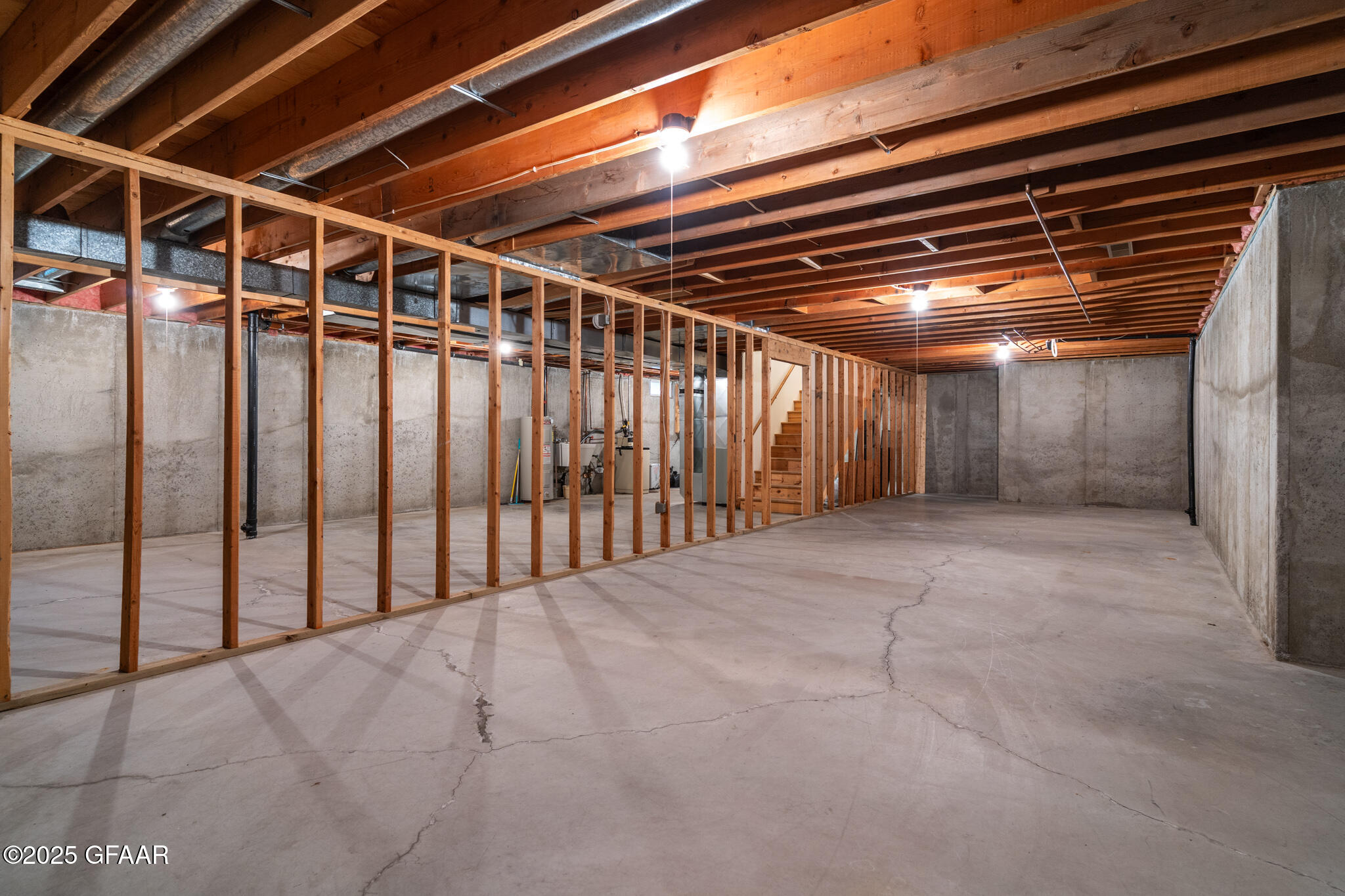 406 MEMORIAL Drive, Fisher