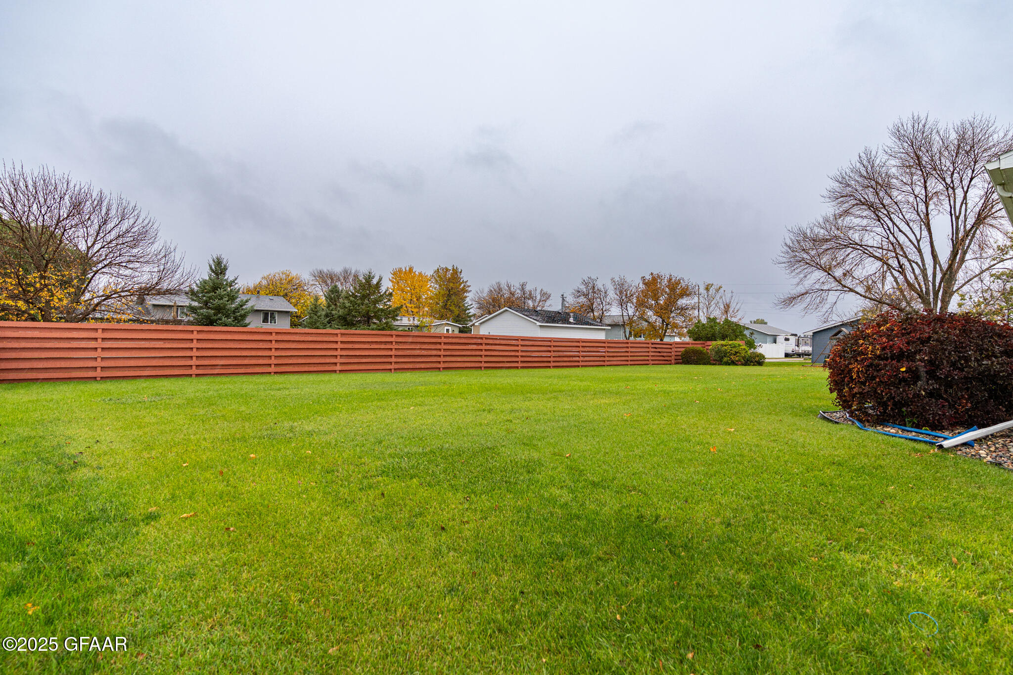 406 MEMORIAL Drive, Fisher