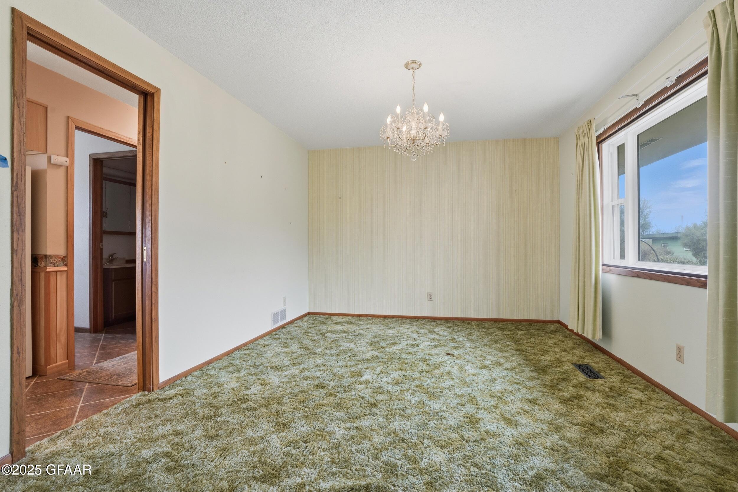 2950 US HWY 2 W, Emerado