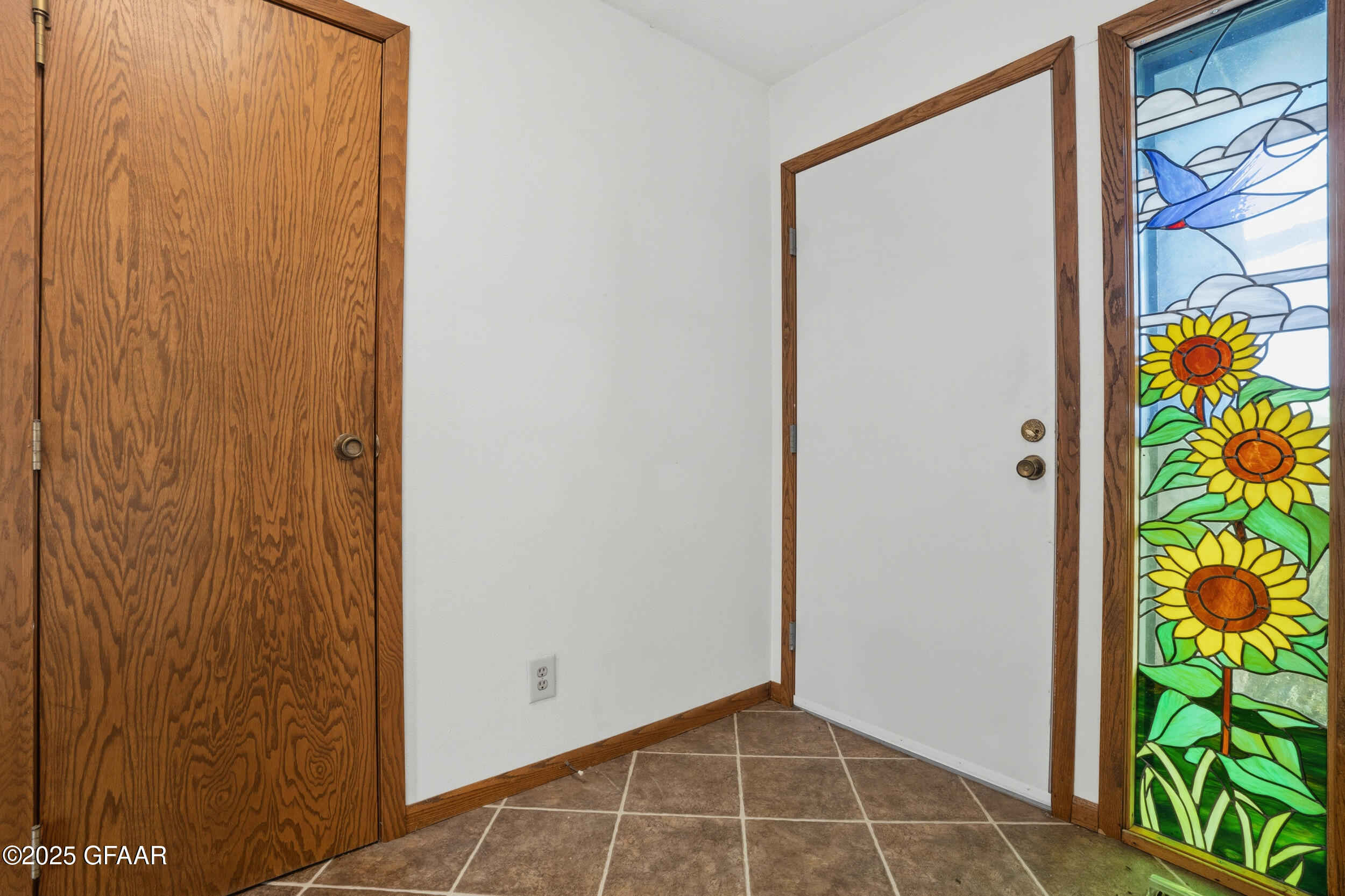 2950 US HWY 2 W, Emerado