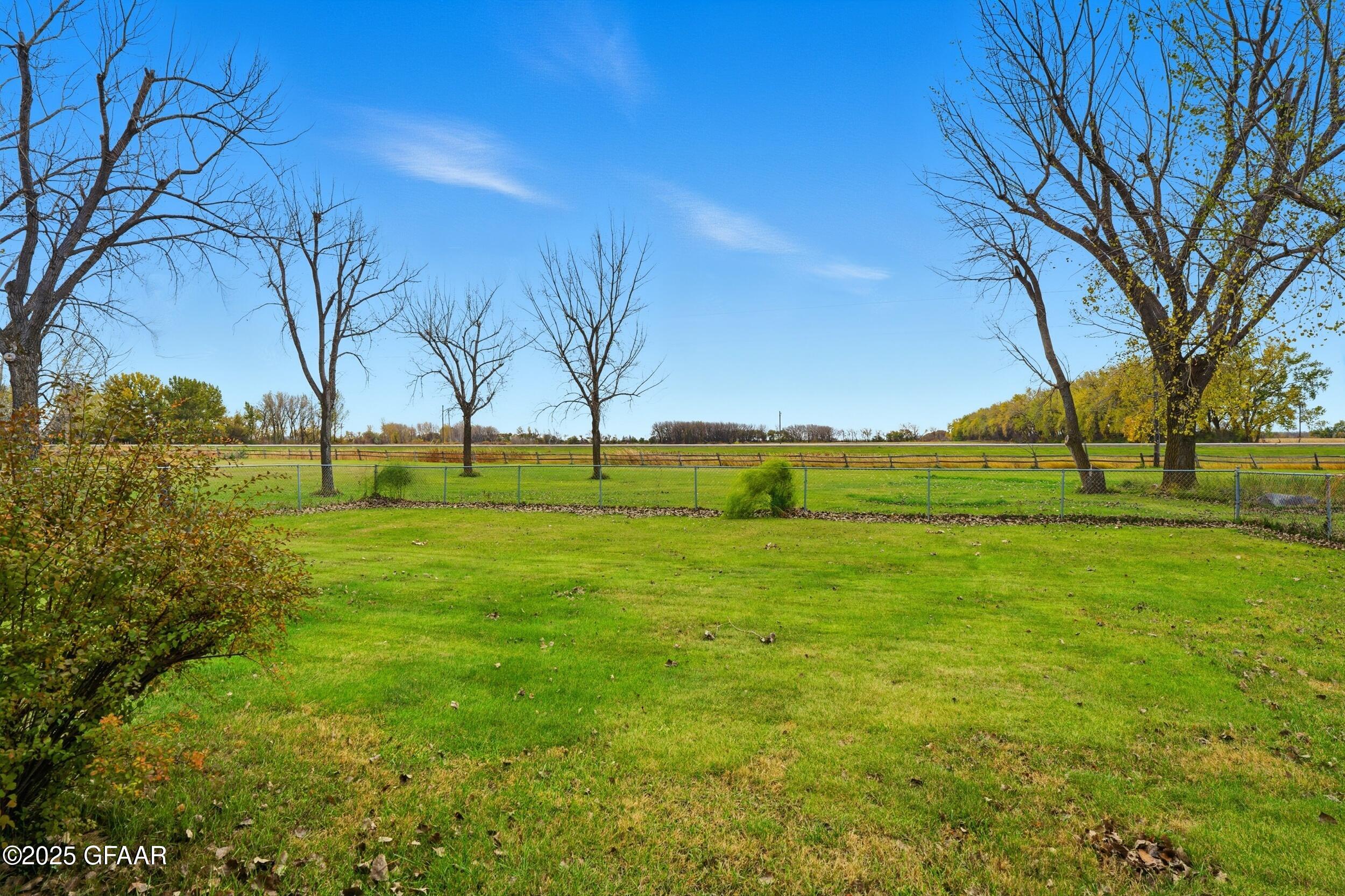 2950 US HWY 2 W, Emerado