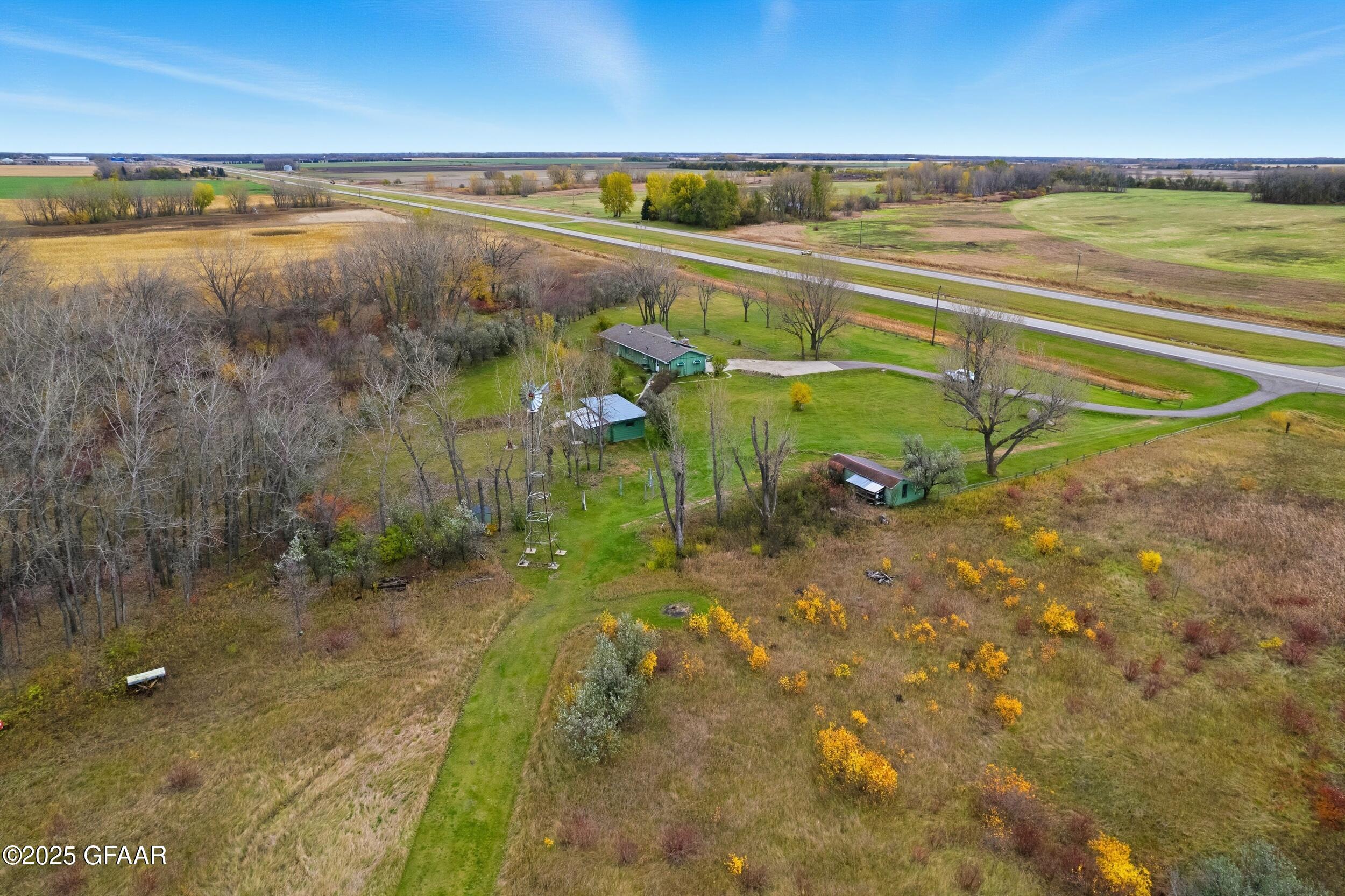 2950 US HWY 2 W, Emerado