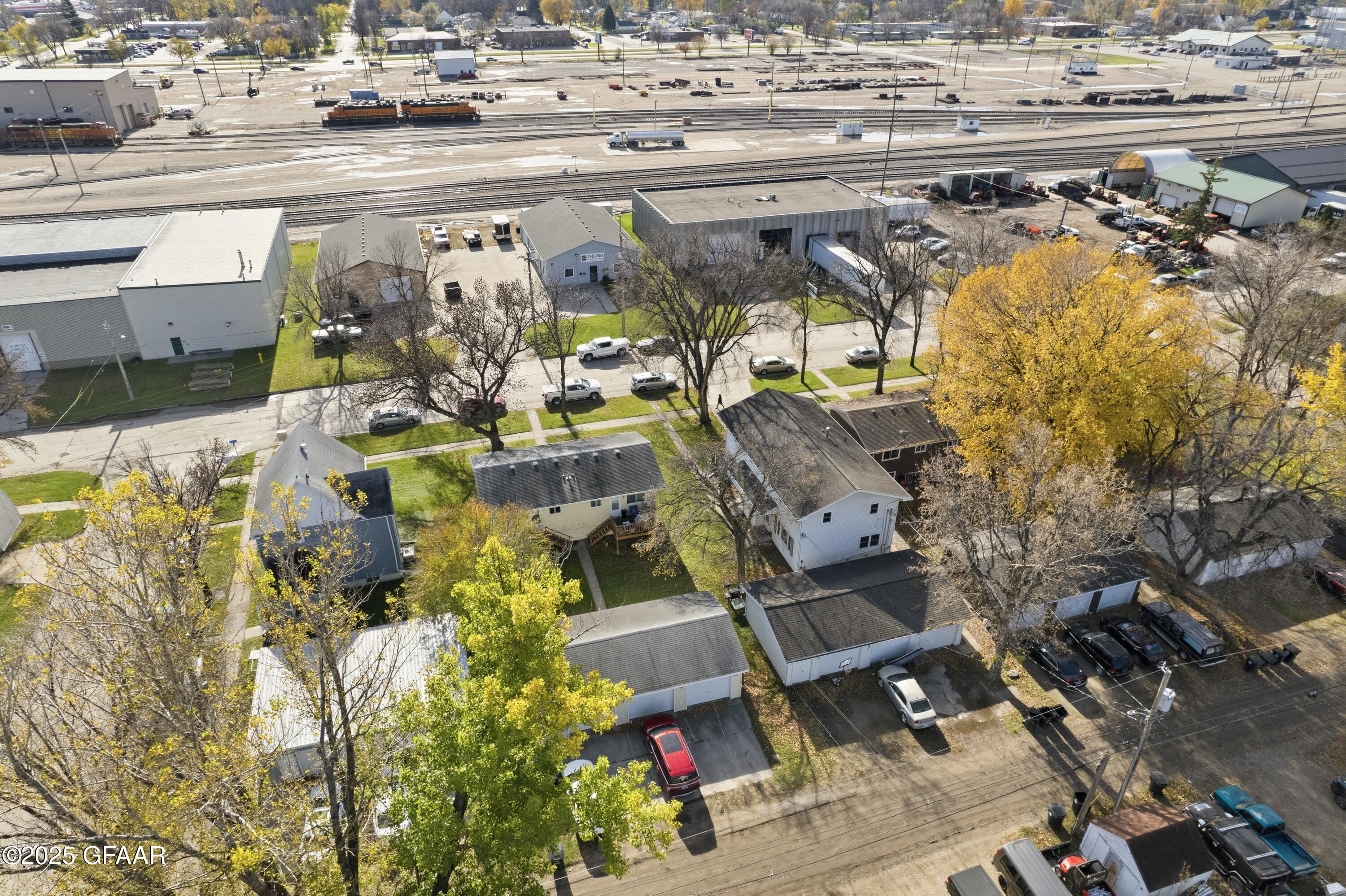 1506/1508 DYKE Avenue