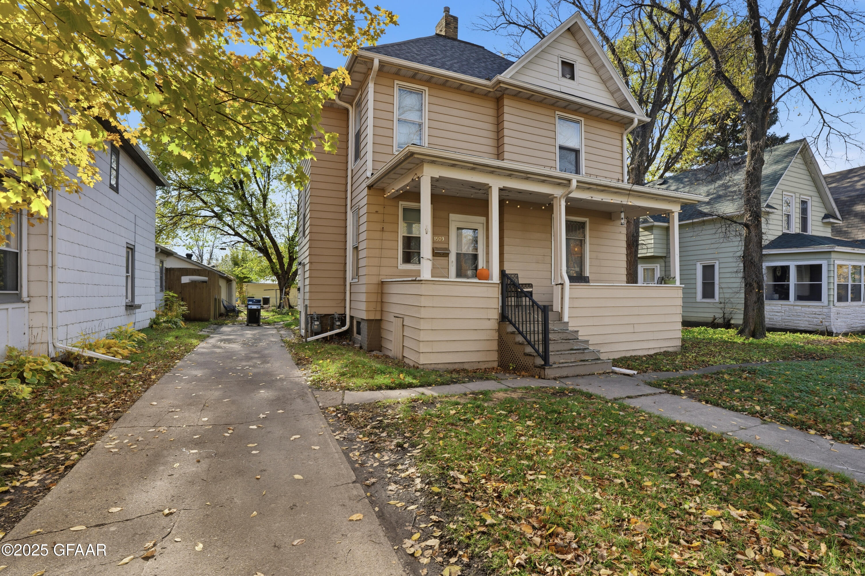 1509 UNIVERSITY Avenue