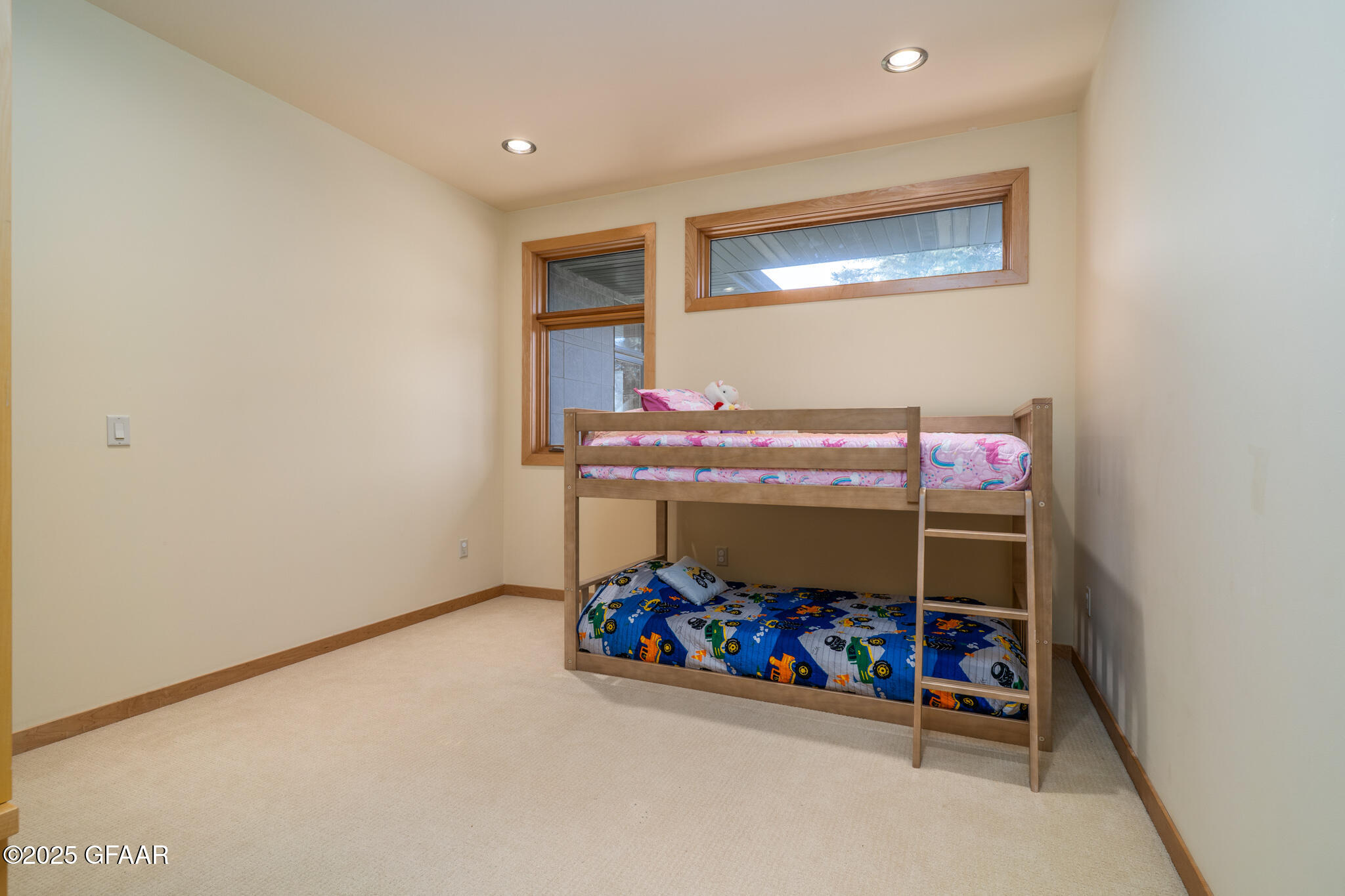 3012 E ELMWOOD Drive