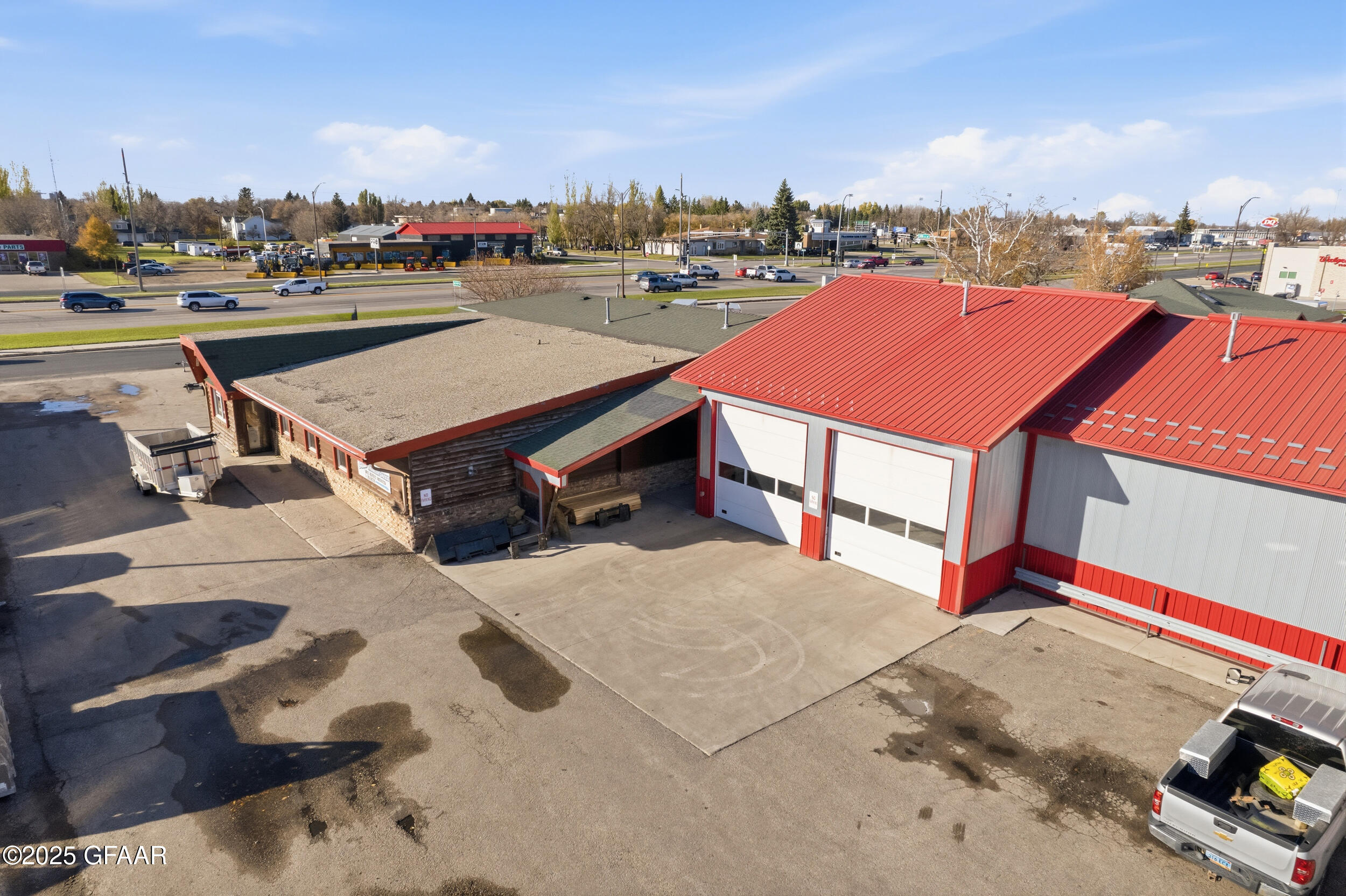 1312 CENTRAL Avenue NE