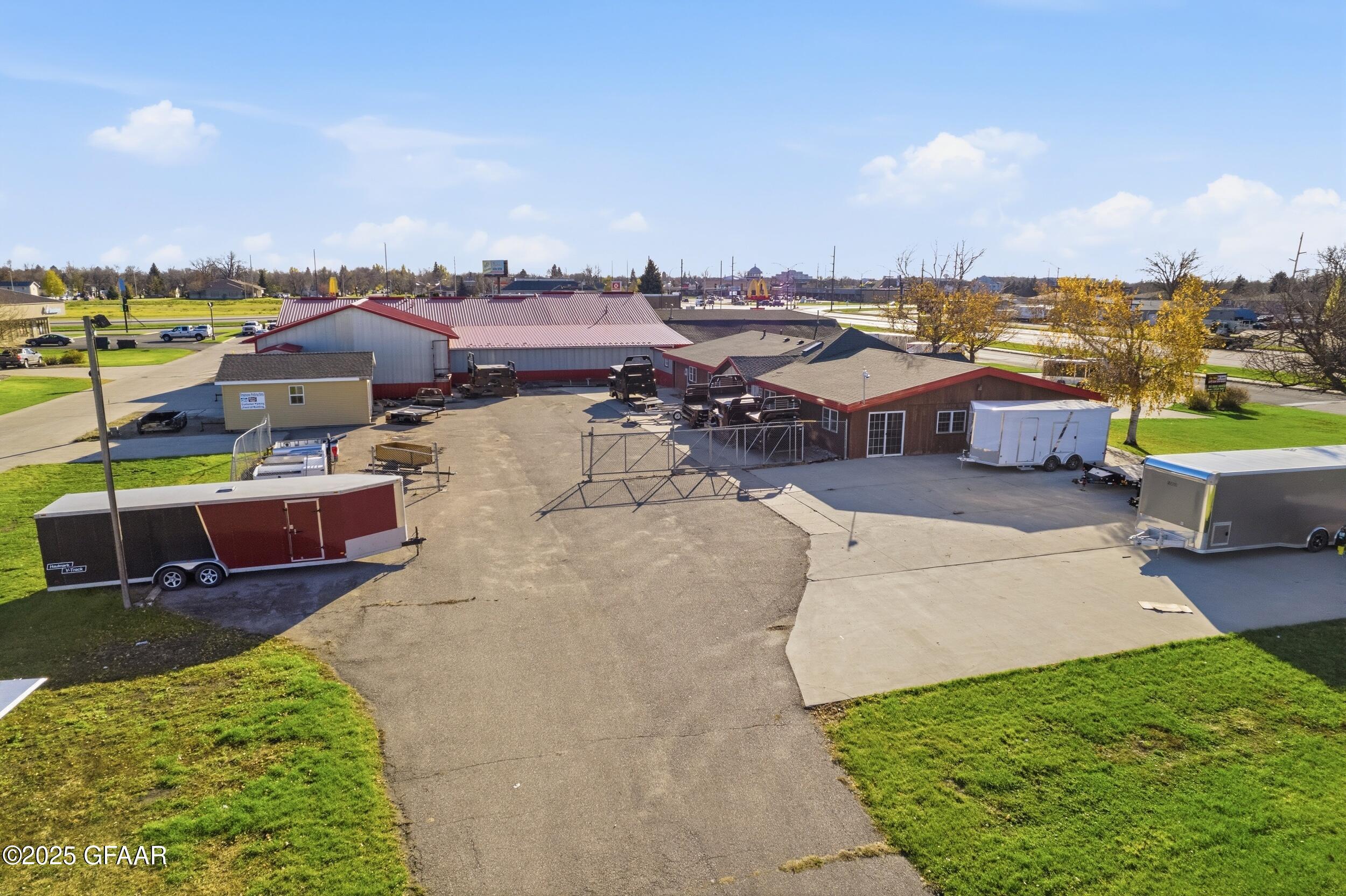 1312 CENTRAL Avenue NE