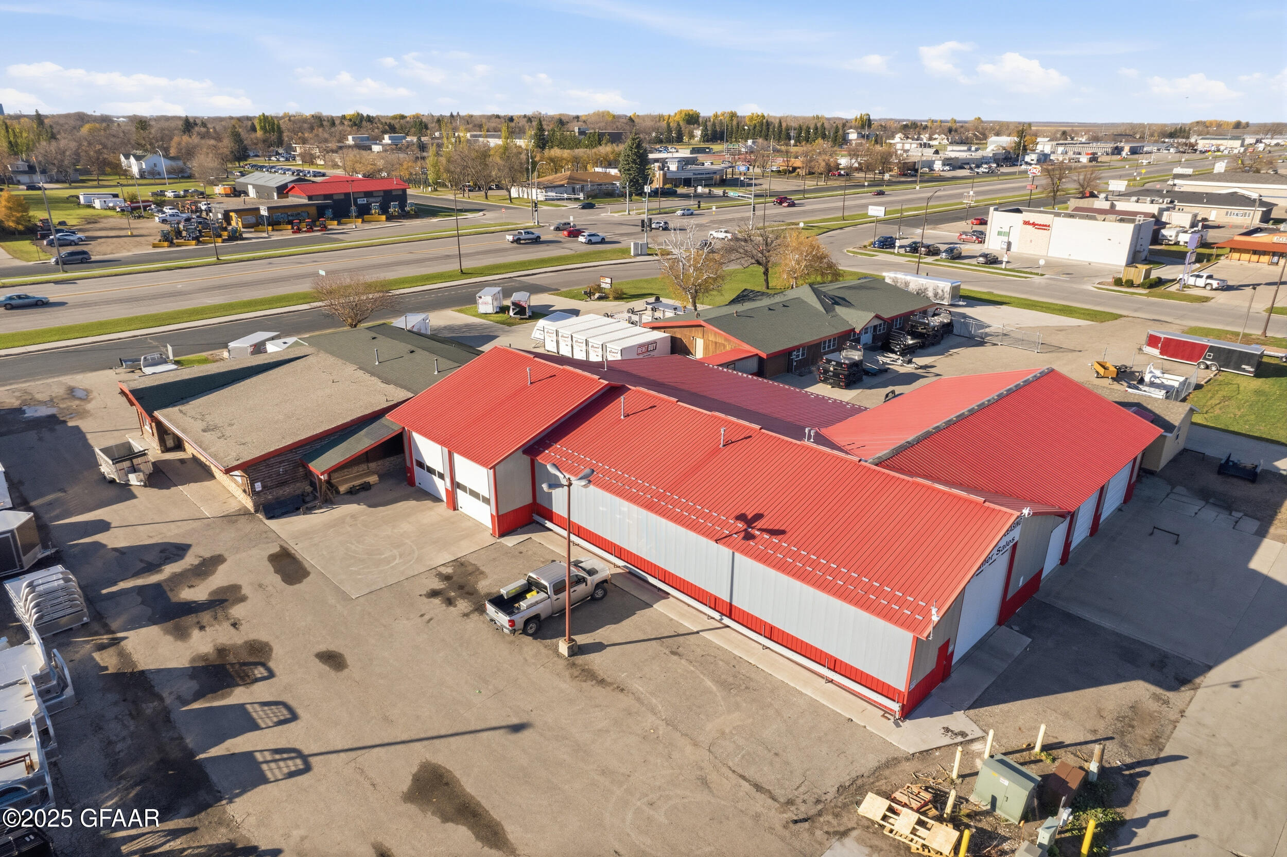 1312 CENTRAL Avenue NE