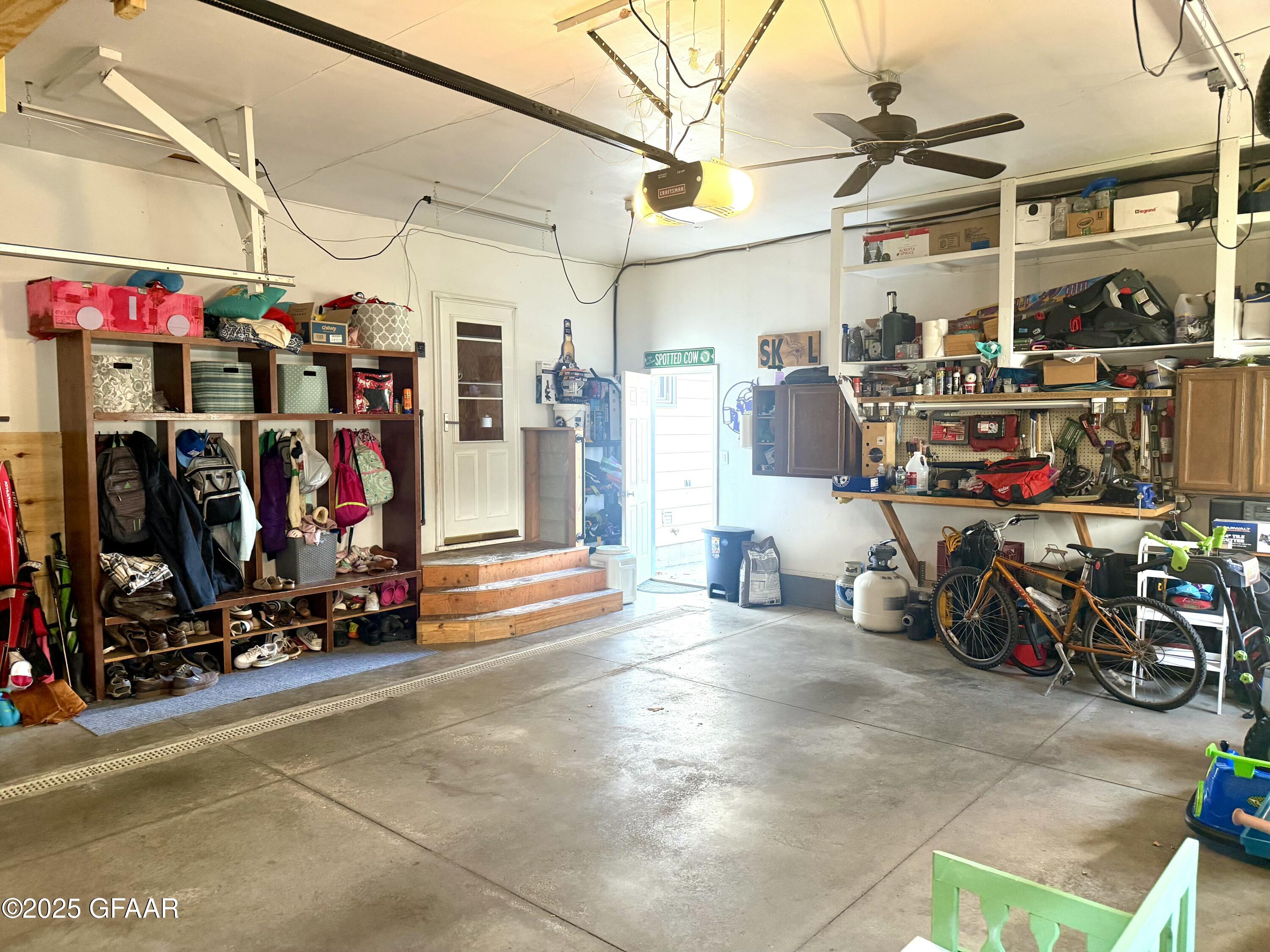 718 CENTRAL PLAINS Court