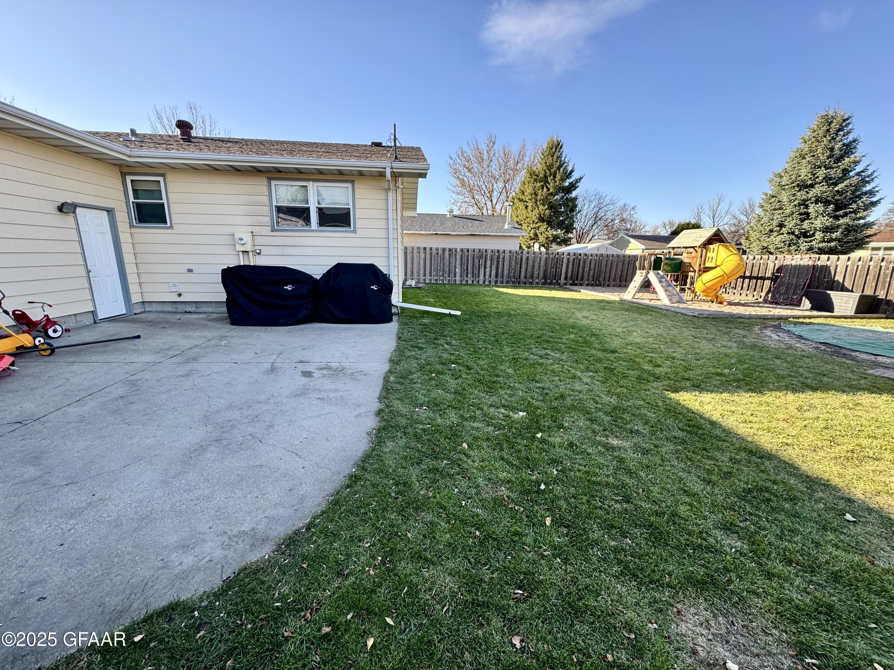 718 CENTRAL PLAINS Court