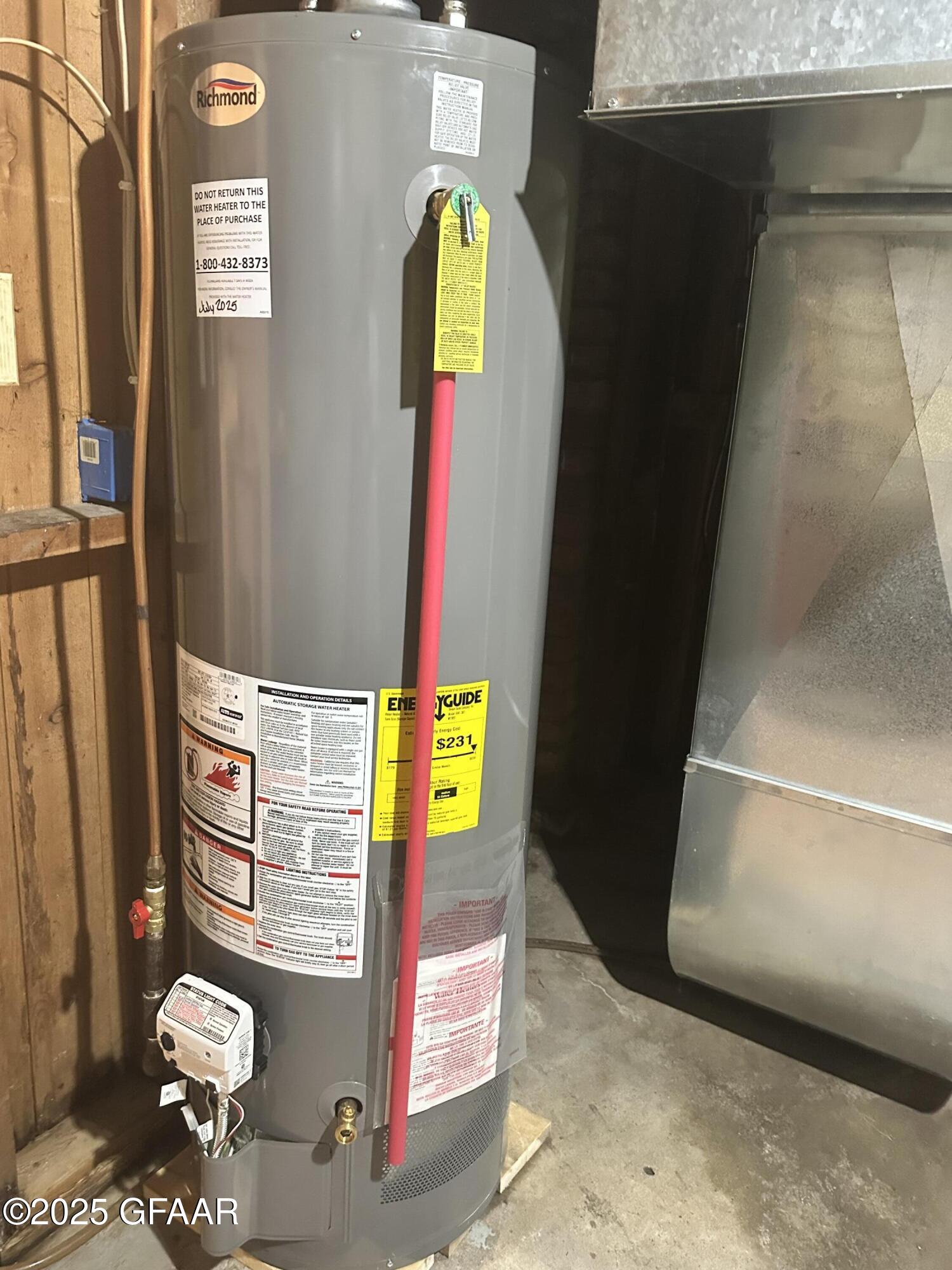 513 CENTRAL Avenue N